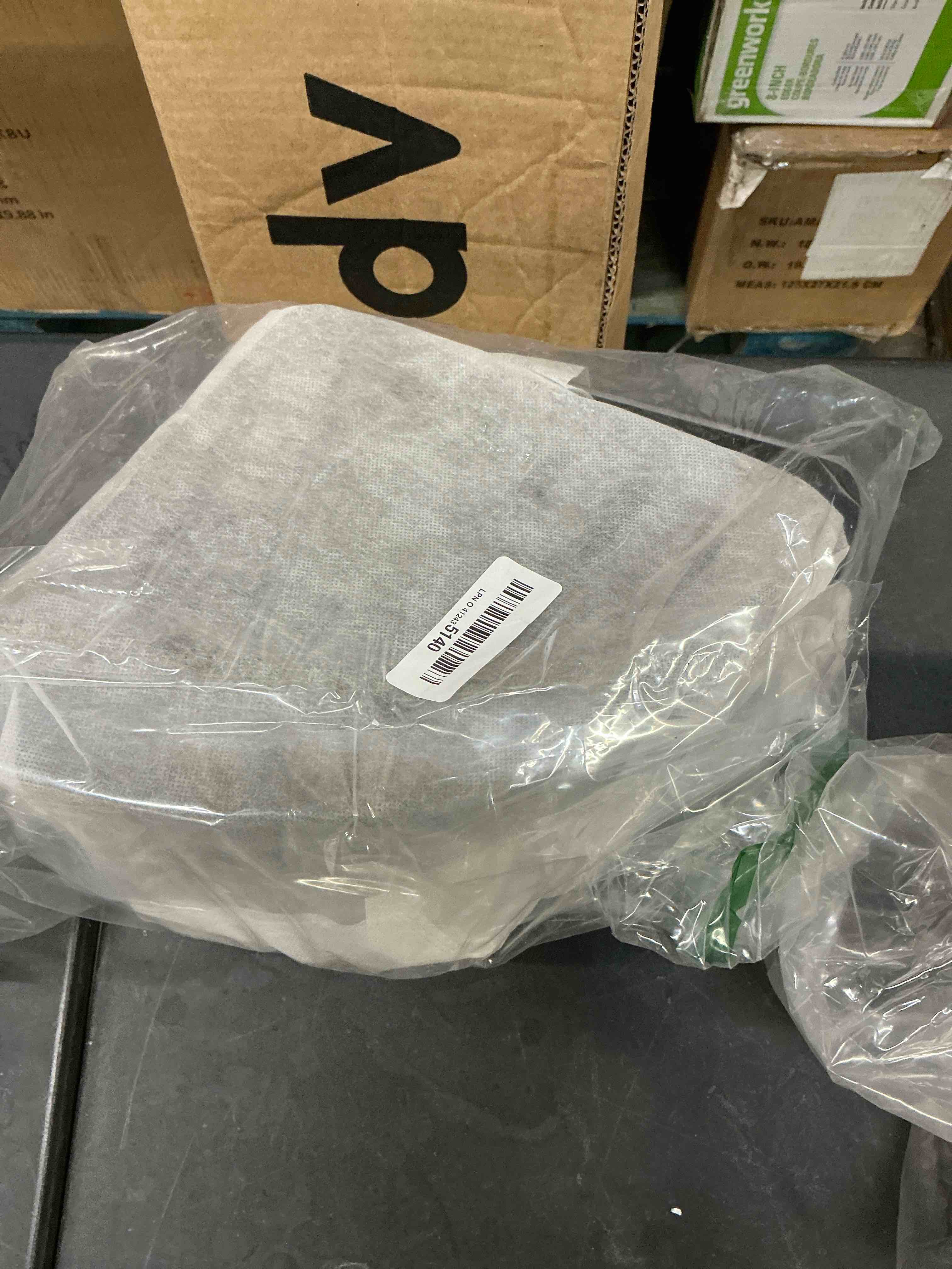 Condition photo showing Good Condition for VOLPONE Shower Caddy Corner Suction Cup Shower Shelf Corner No Drilling Bathroom Shower Organizer Storage Rack Adhesive (3-Pack, gray)