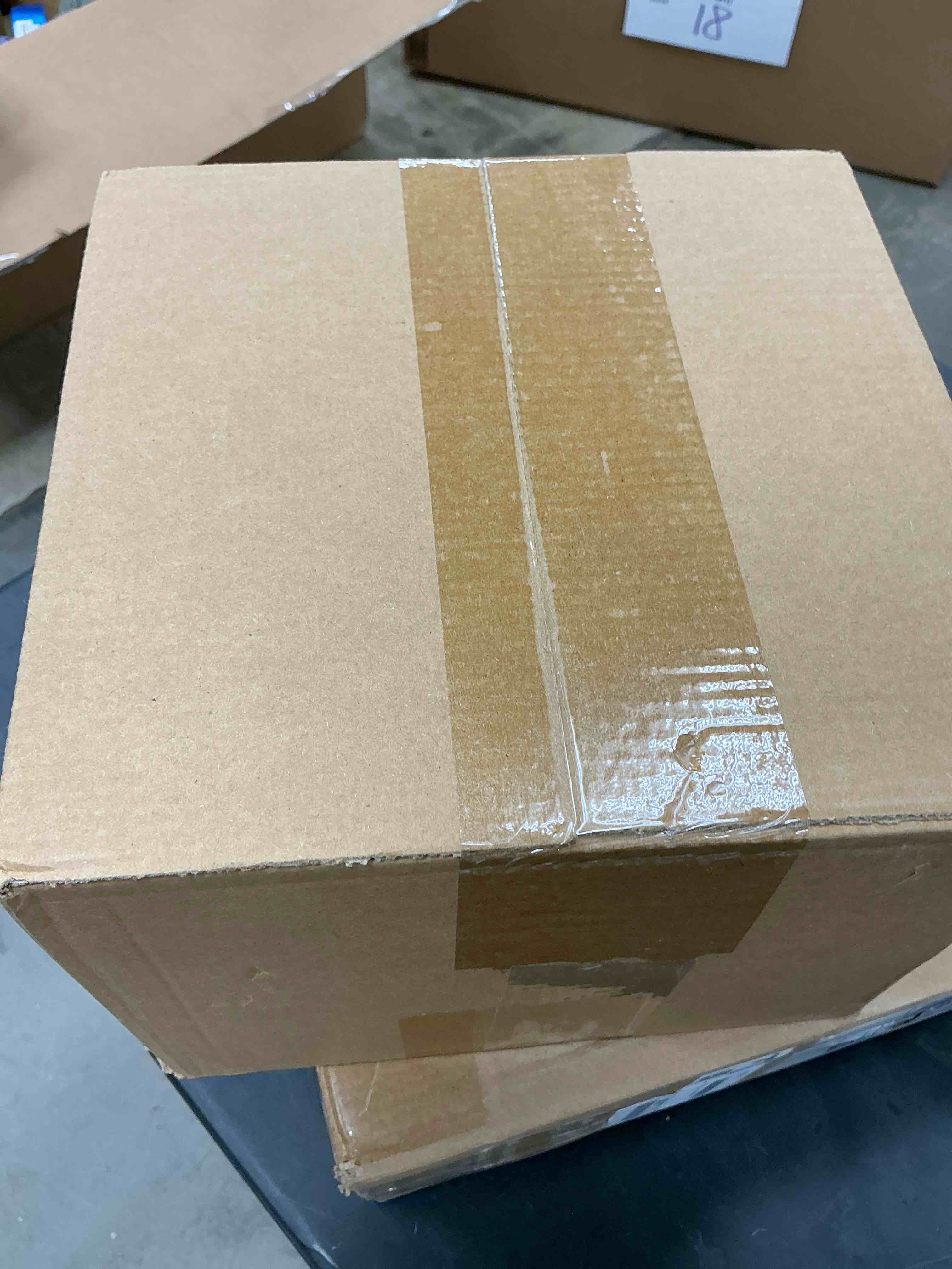 Condition photo showing New/Like New for Brajttt Glass Bud Vase Set in Bulk, 9pcs Mini Vintage Flower Vases for Wedding, Clear Relief Vase for Centerpieces,Home Table Flower Decor, Party Decorations Clear-9pcs