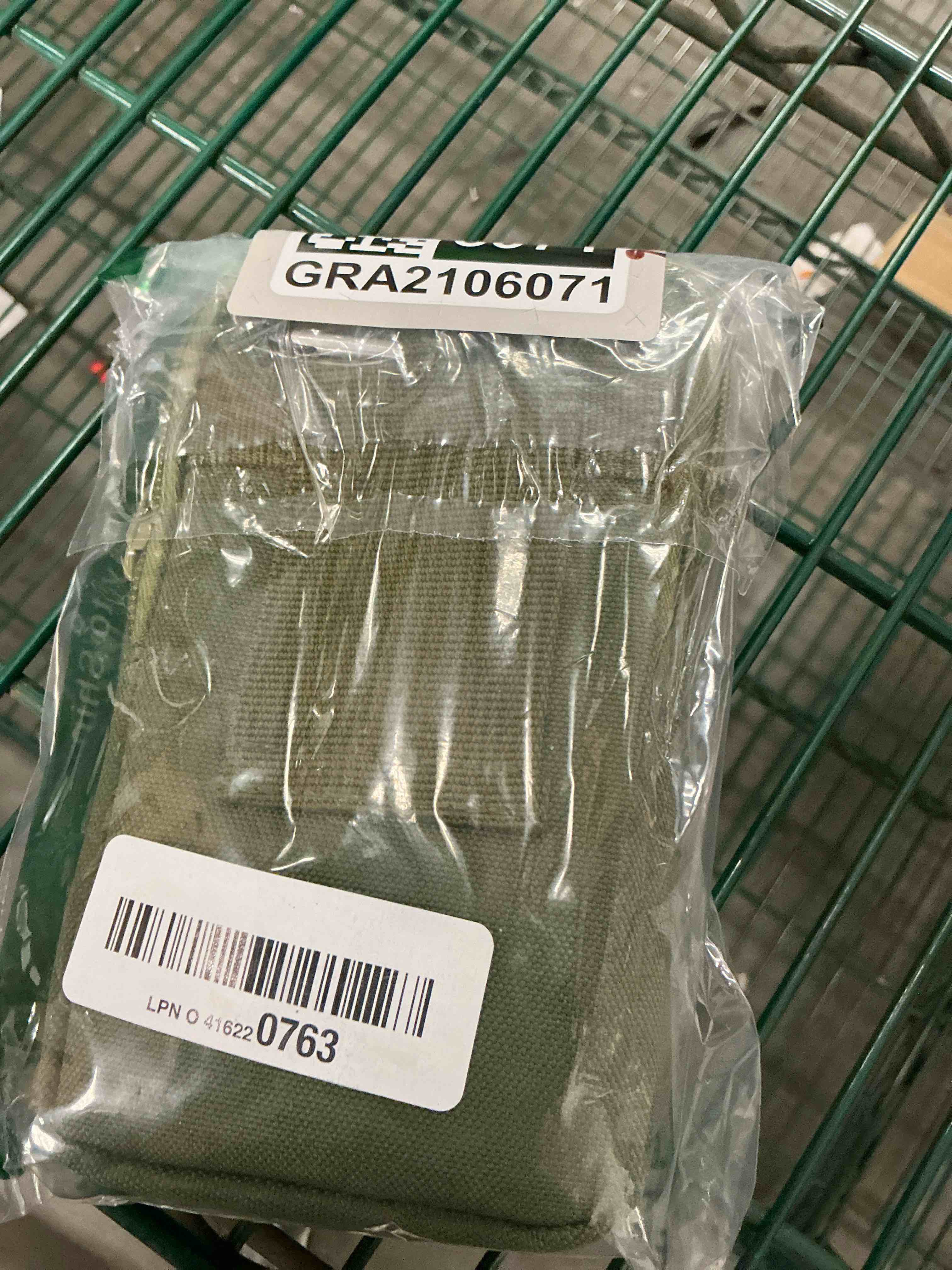 Condition photo showing New/Like New for 7 Piece Waterproof Notebook, 3 X 5 Inch waterproof notebook and pen with Waterproof Multi Functional Waist Pack for Outdoor Activities Recording (Army Green)