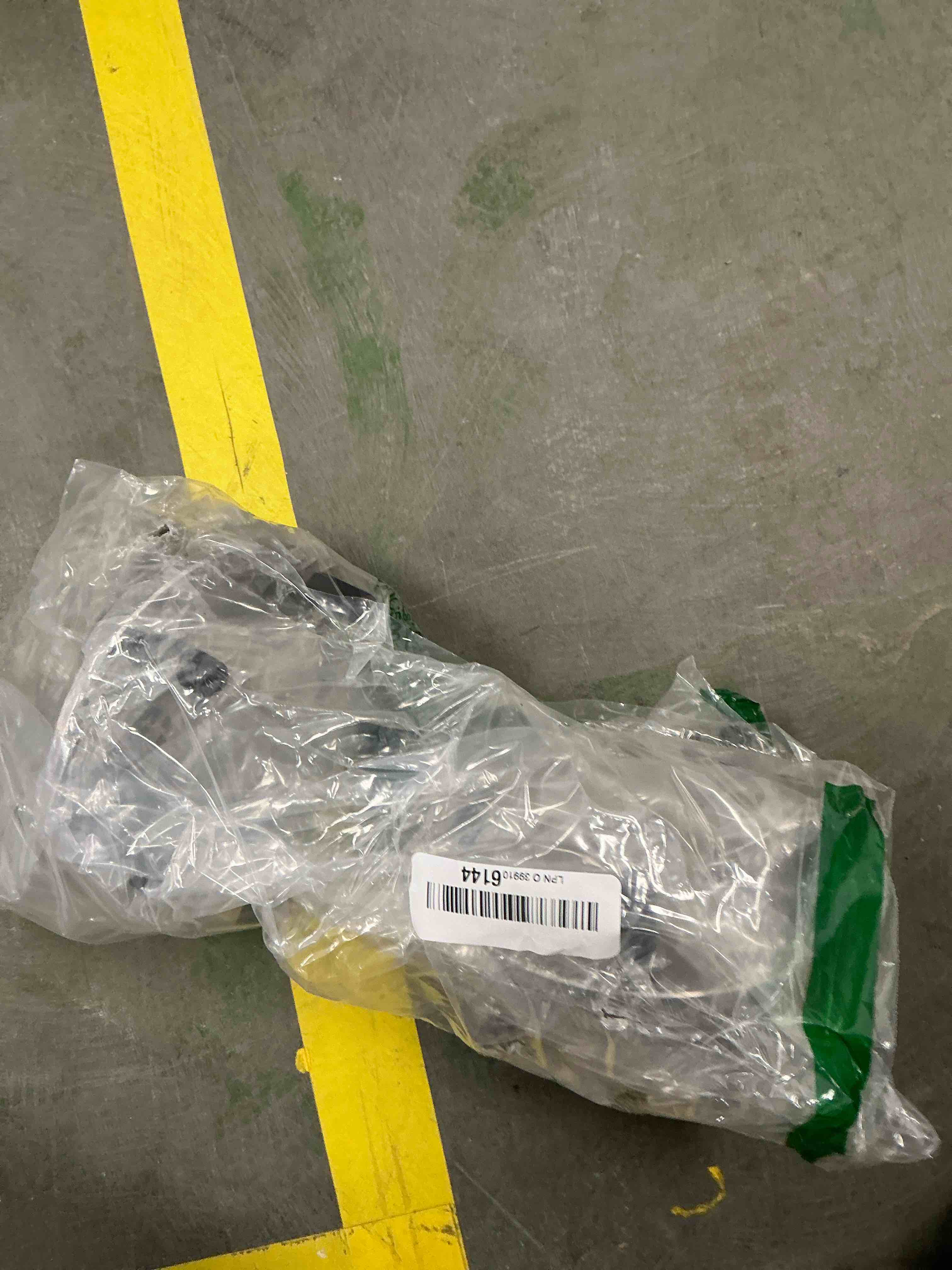 Condition photo showing Good Condition for Front Wheel Hub and Bearing Assembly Compatible with 2007-2018 Nissan Altima, 2009-2019 Maxima, 2009-2018 Murano, 2013-2019 Pathfinder, 2013 Infiniti JX35, 2014-2019 QX60, 2 Pack Replaces# 513296