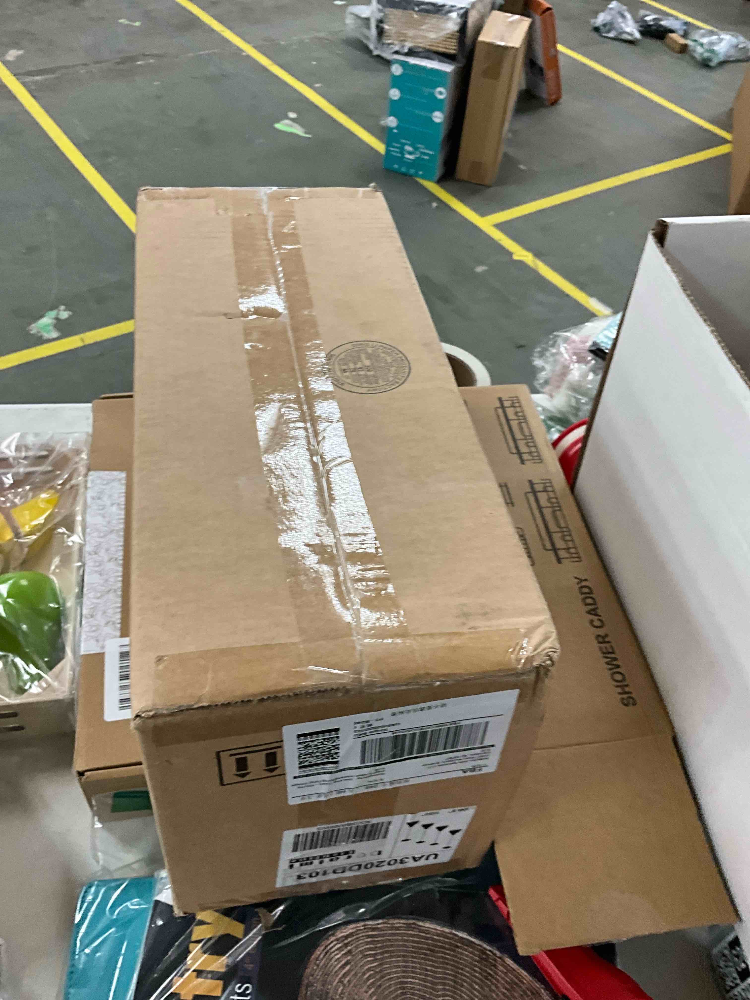 Condition photo showing Good Condition for 4 Pack Single Kitchen Island Mini Metal Drum Pendant Light Industrial Hanging Ceiling Light Fixtures for Over Sink Bar,Dining Room,Corridor,Entryway,Hallway 4 Pack Black