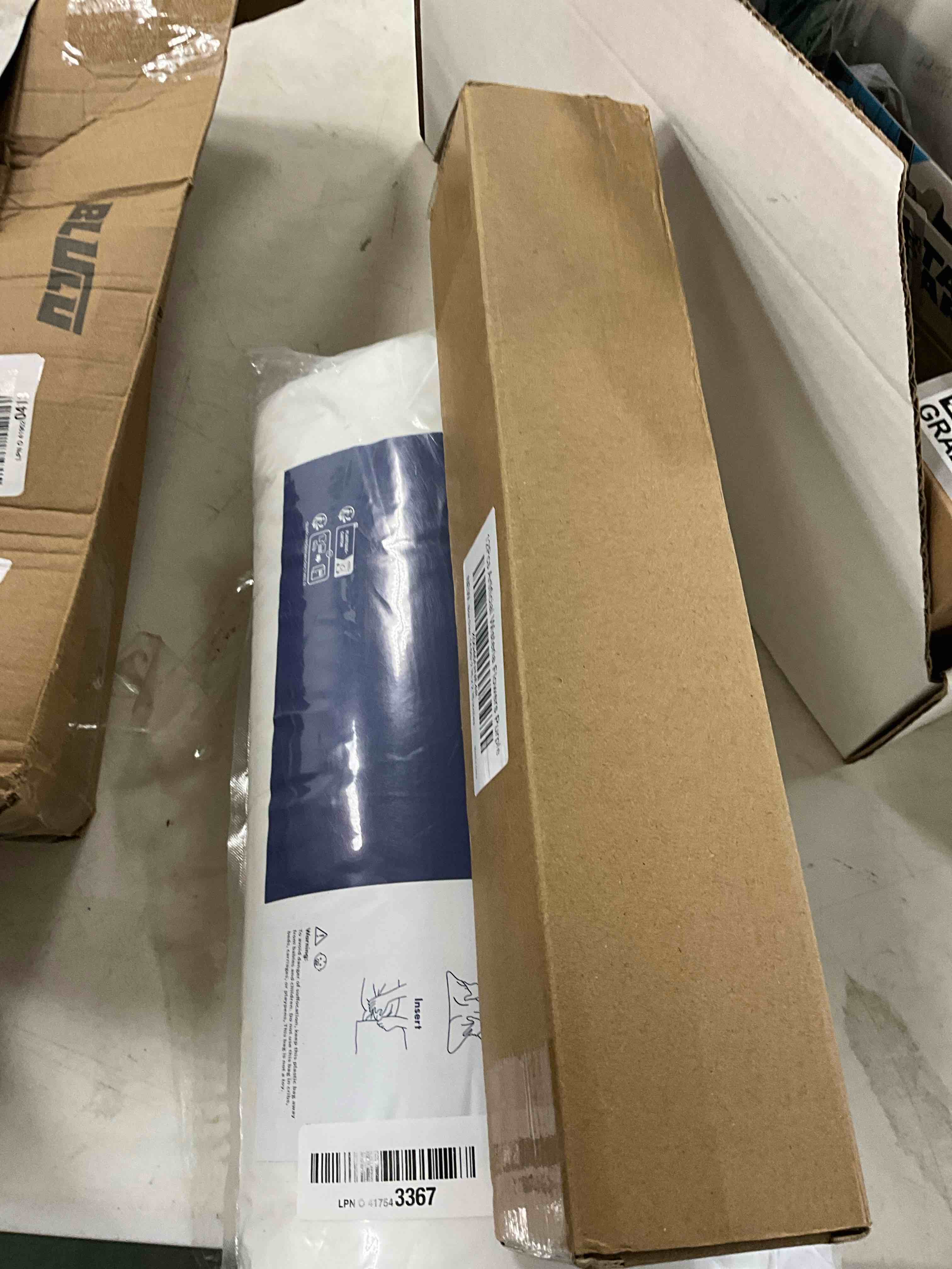 Condition photo showing New/Like New for Waipfaru 12 Pack Wisteria Hanging Flowers, 3.6 Feet/Pcs Purple Wisteria Artificial Flowers, Fake Wisteria Flowers Garland, Hanging Vines for Bedroom Wedding Home Party Wall Decoration