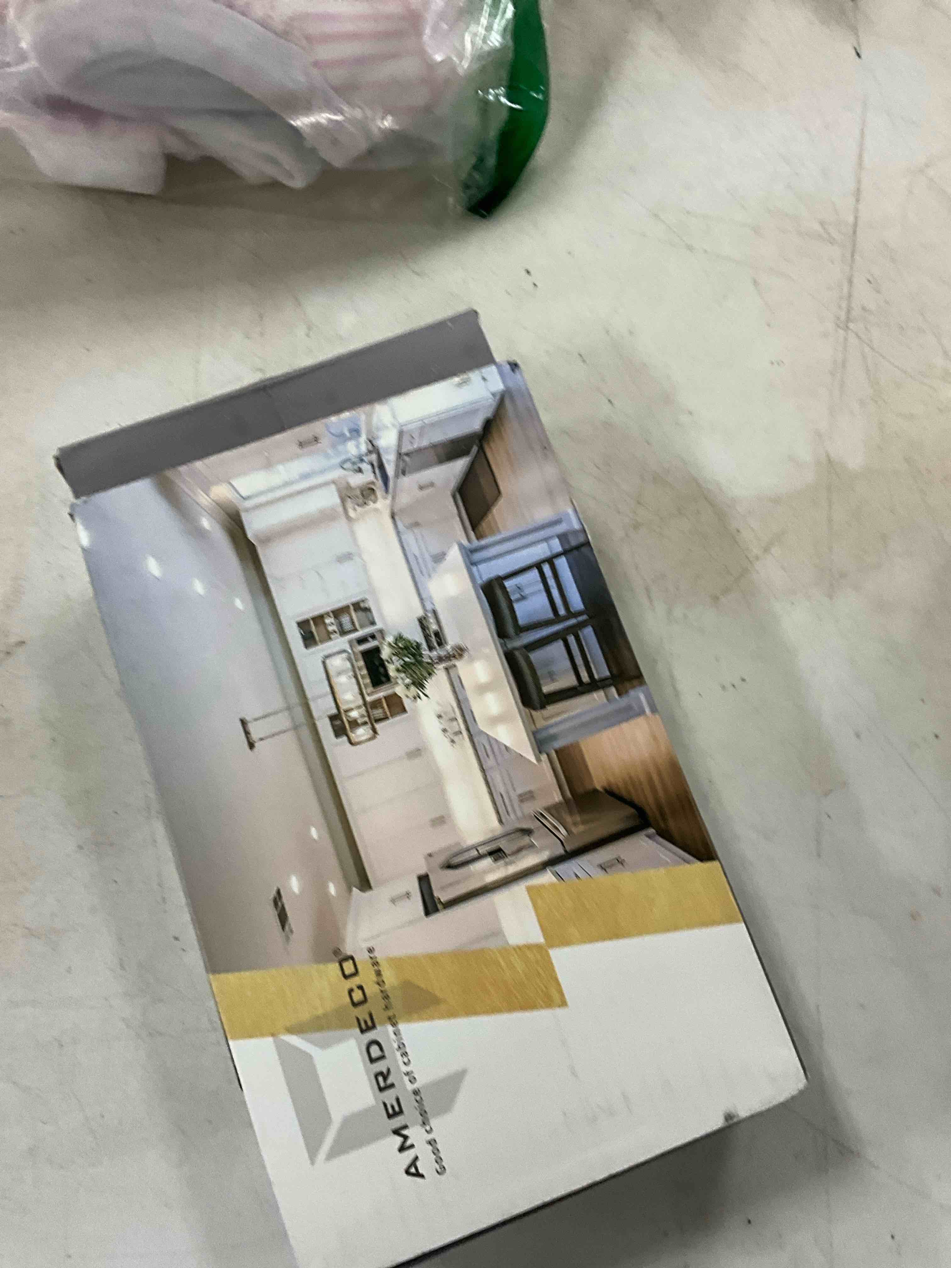 Condition photo showing Good Condition for Amerdeco 10 Pack Brushed Satin Nickel Square Kitchen Cabinet Knobs Cabinet Hardware Single Hole Cabinet Pulls Gold Drawer Knobs and Pulls for Bathroom Cabinets ZH0019