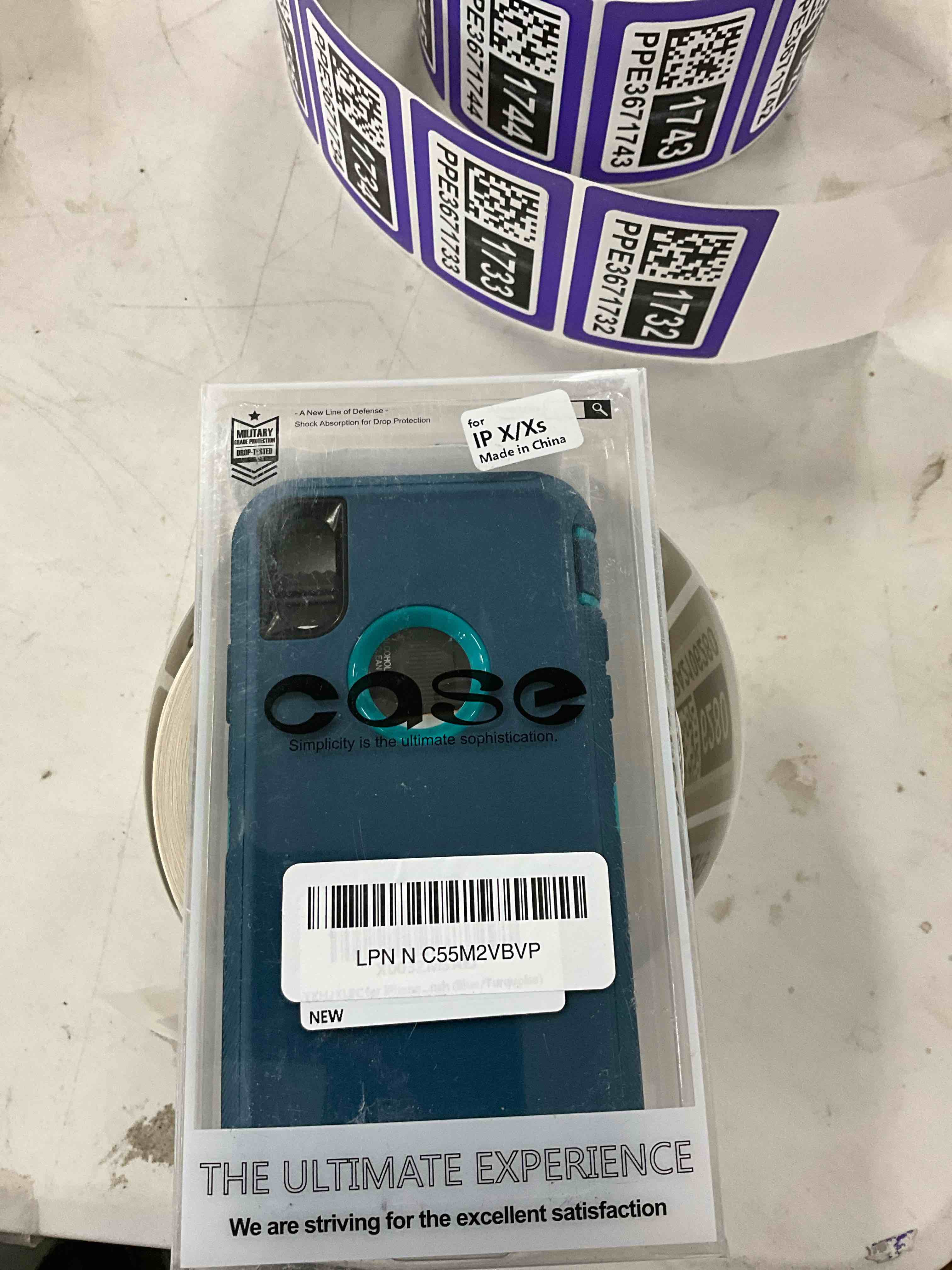 Condition photo showing Good Condition for for iPhone X Case/iPhone Xs Case, Military Grade 3 in 1 Heavy Duty Shockproof/Drop Proof/Dust Proof Case with 2Pcs Tempered Glass Screen Protector (Blue/Turquoise)