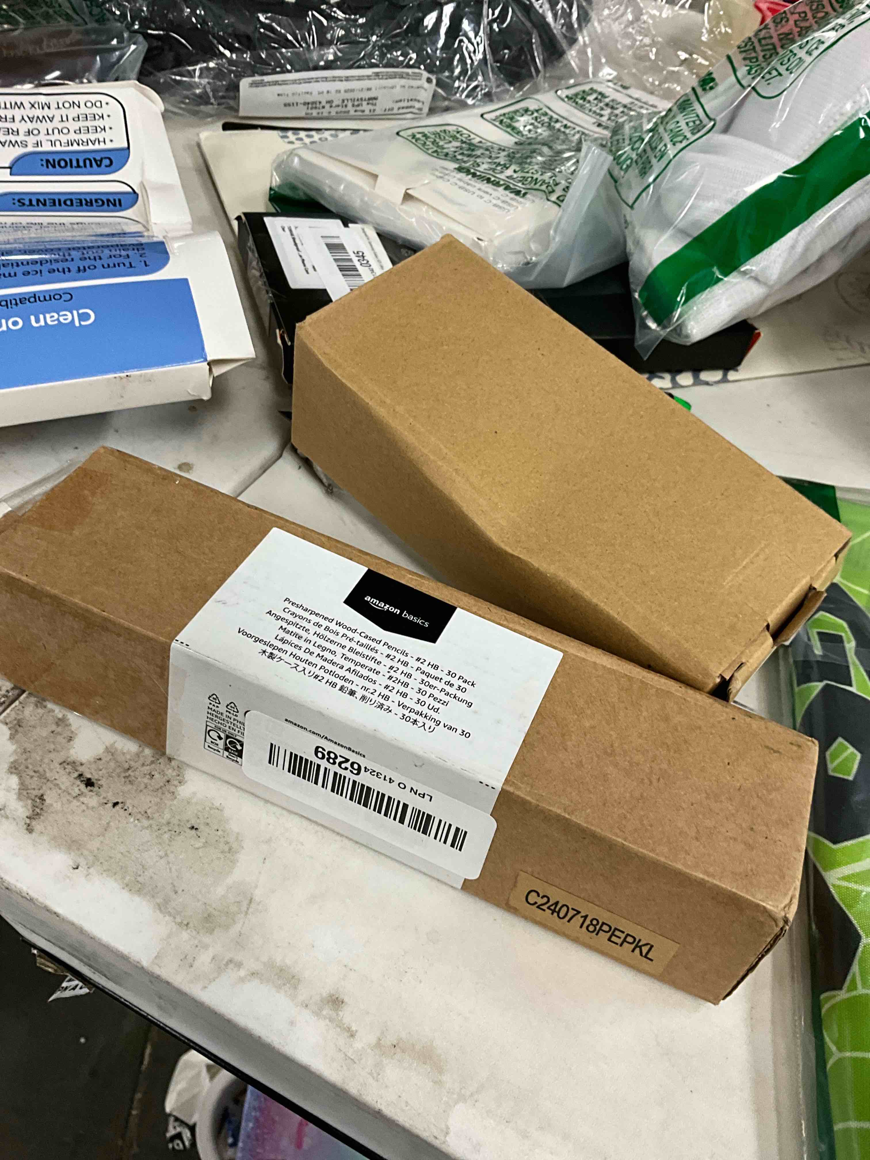 Condition photo showing Good Condition for REERON Two Point Traditional Slings Set | Extra Long Adjustable Rifle 2 Point Sling + 2 Pack 360° Rotation 1.25" QD Sling Swivel Mounts for M-Rails + Shoulder Pad