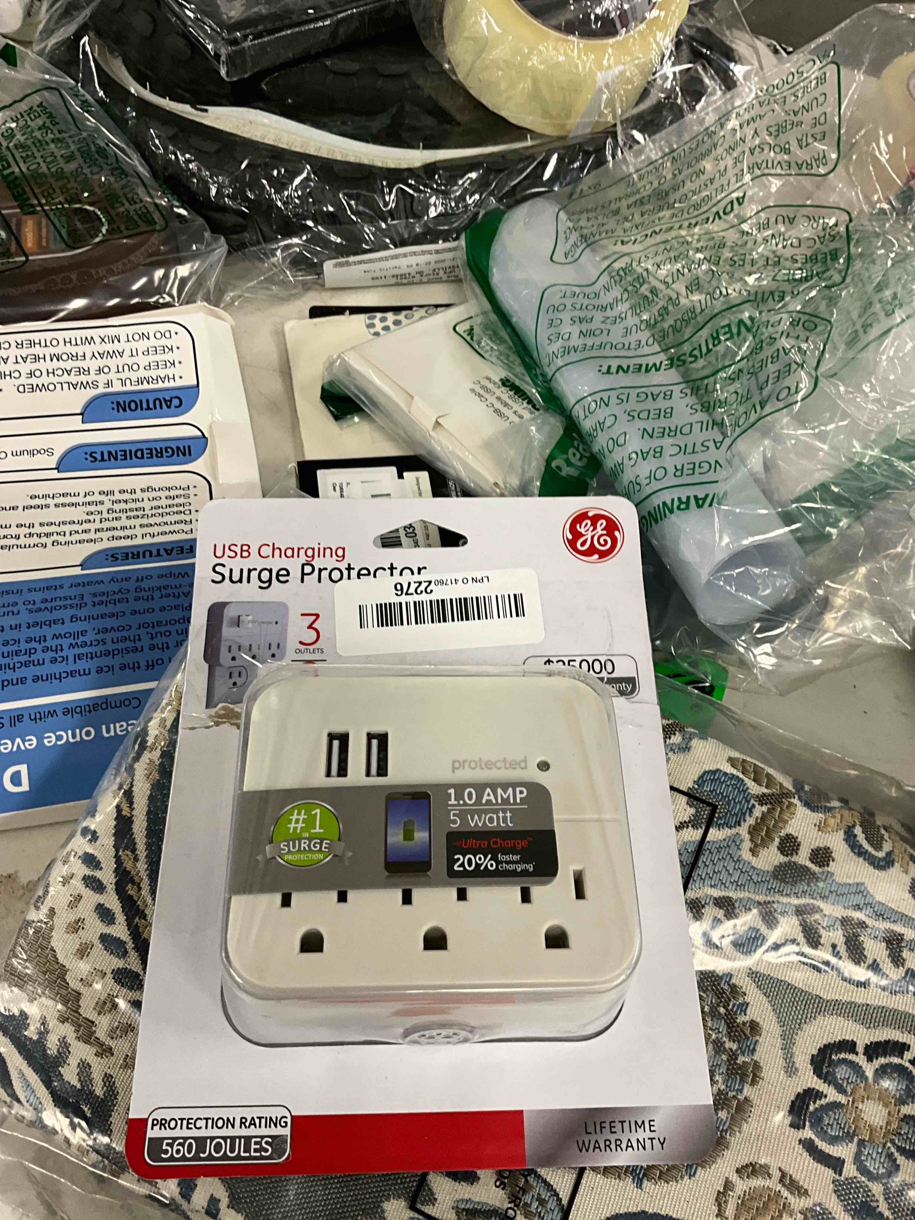 Condition photo showing New/Like New for GE 14512 Surge Tap, 3 Outlets, 450J, USB, 2 Ports, 1.0A, White