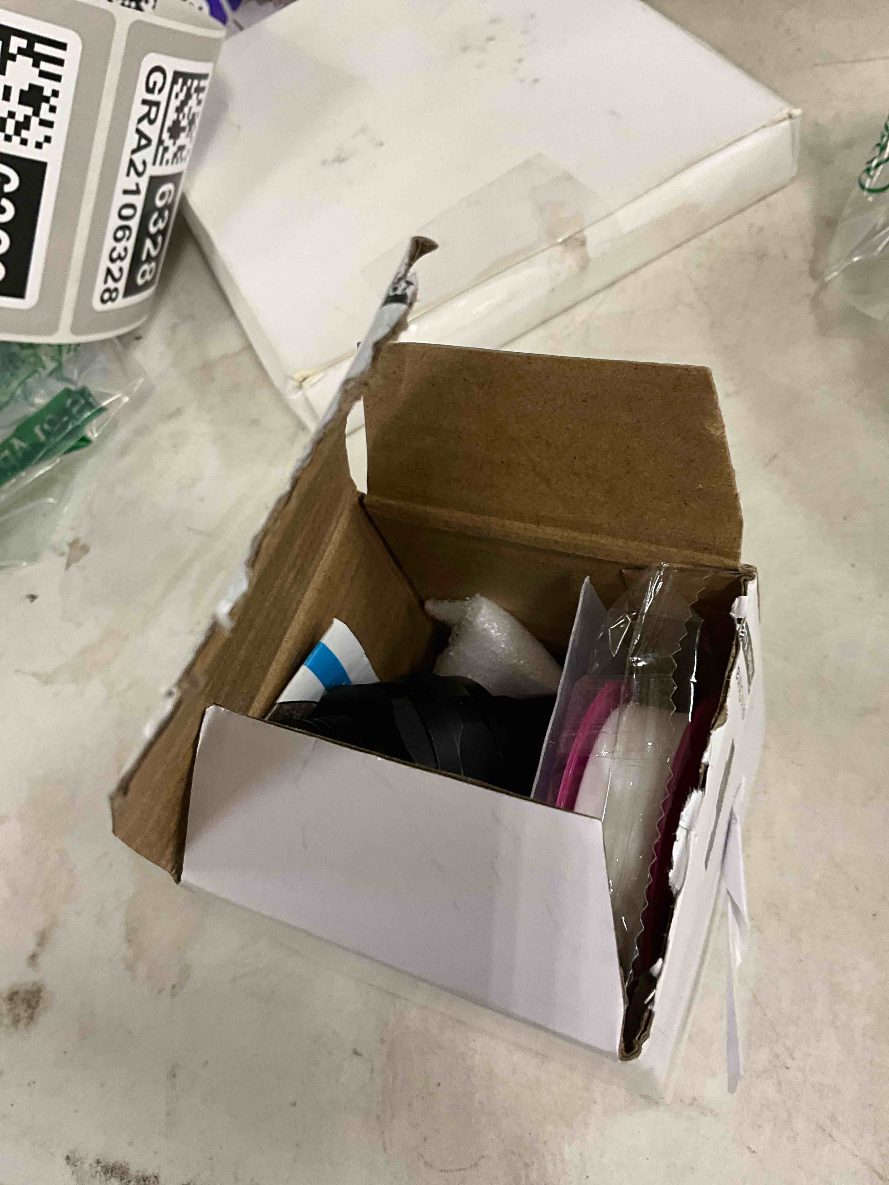 Condition photo showing Good Condition for Shower Head Swivel Ball Adapter Brass Adjustable Shower Arm Connector Universal Showering Component (Matte Black)