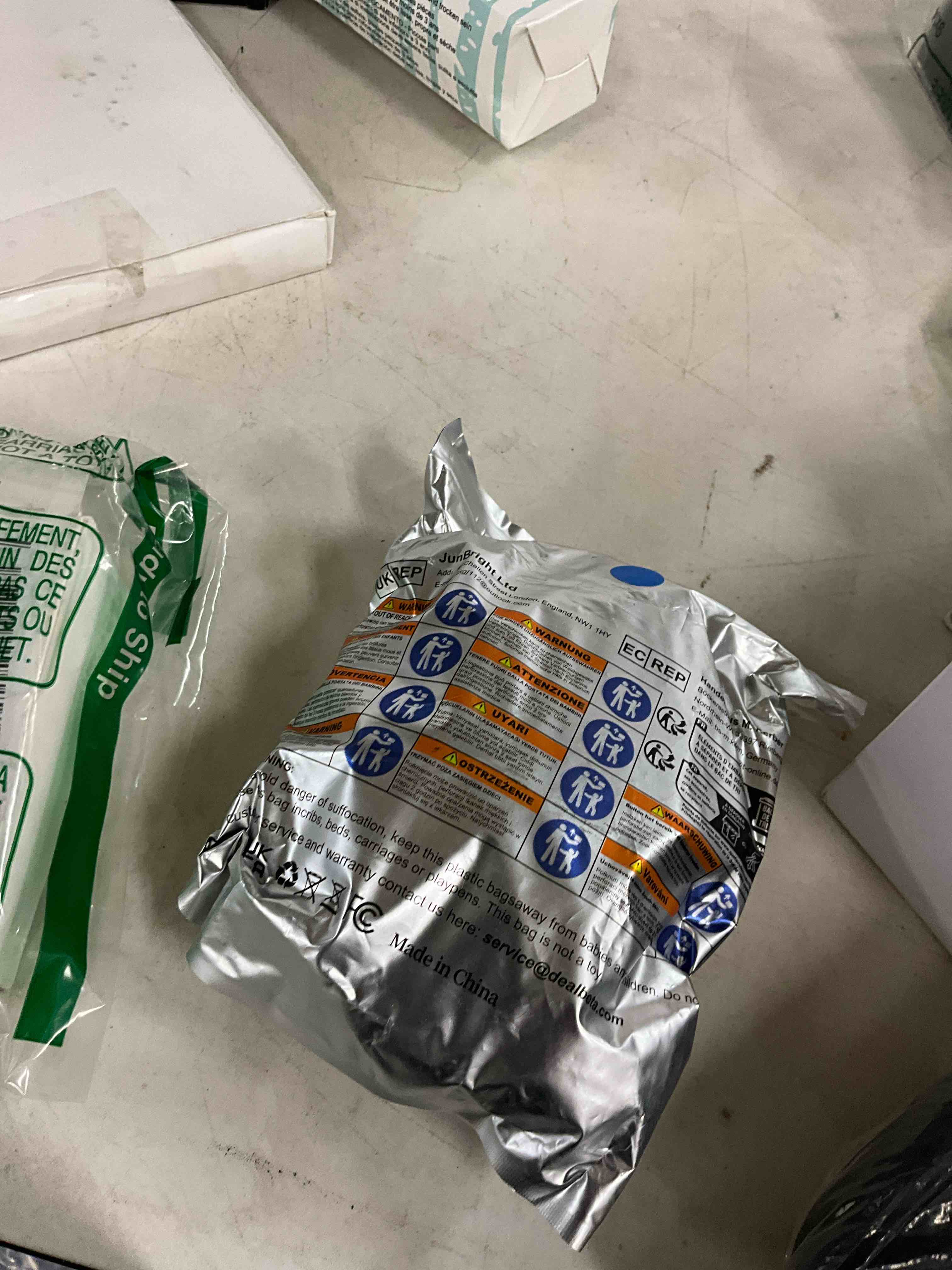 Condition photo showing Good Condition for echosari Blue Led Strip Lights Waterproof Battery Operated with Remote, 8 Modes, Dimmable, Timer, Self-Adhesive, Cuttable, 3M 90Led Battery Strip Led Light for Indoor Outdoor Decor