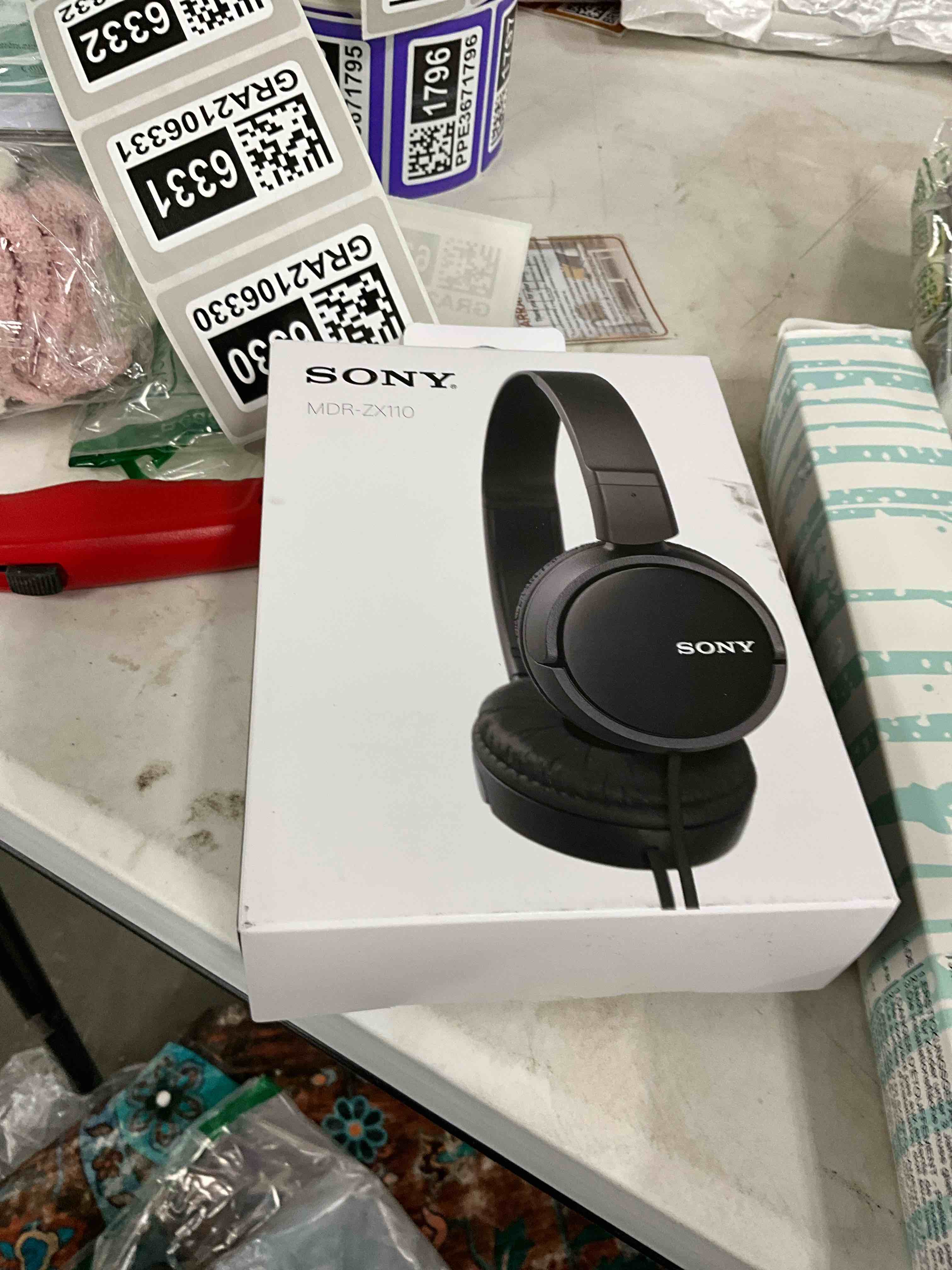 Condition photo showing Good Condition for Sony ZX Series Wired On-Ear Headphones, Black MDR-ZX110 Black No Mic