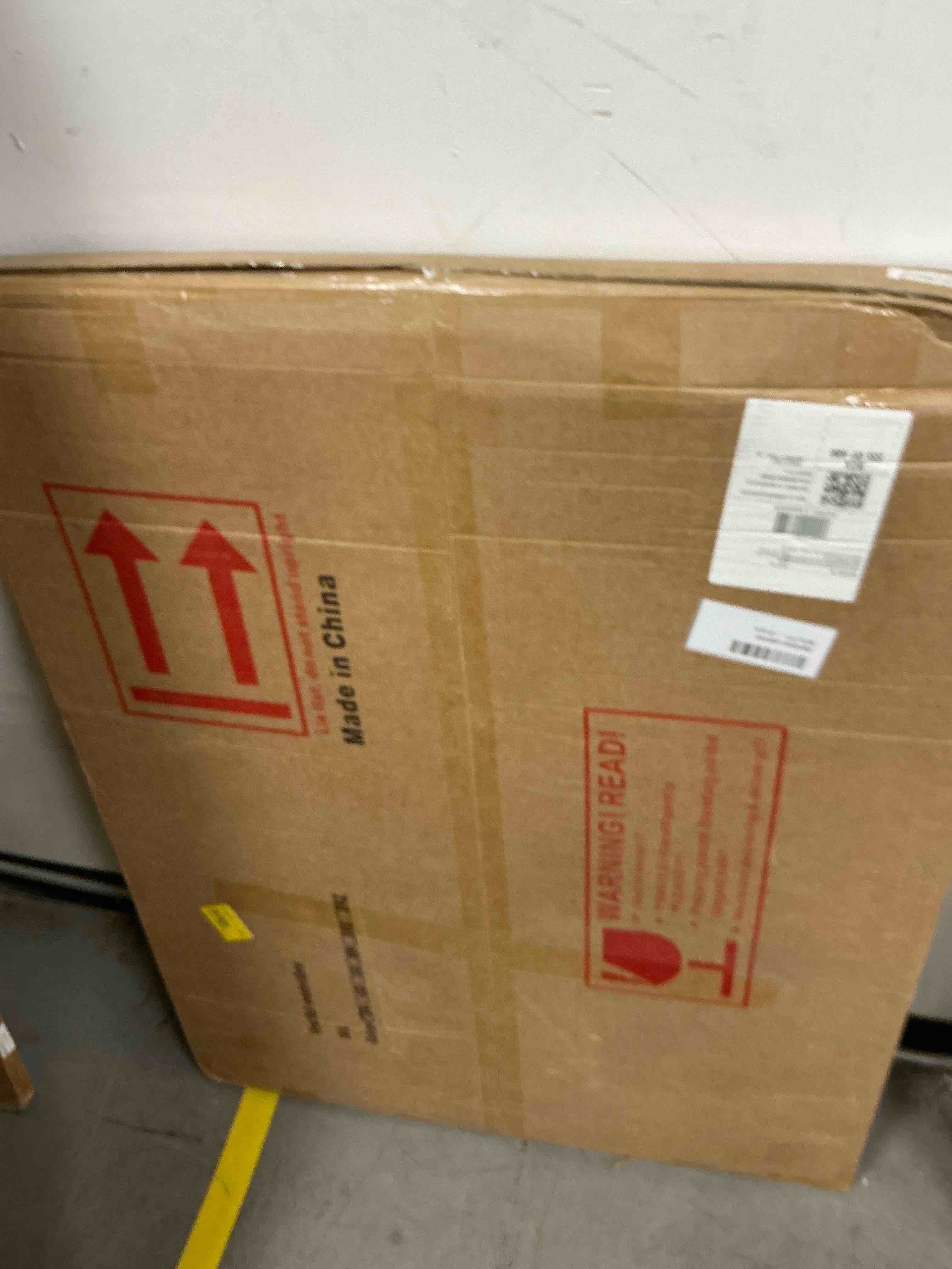 Condition photo showing New/Like New for BEAUTYPEAK 40" x 30" Arched Windowpane Mirror Decor Wall Mirror, Black