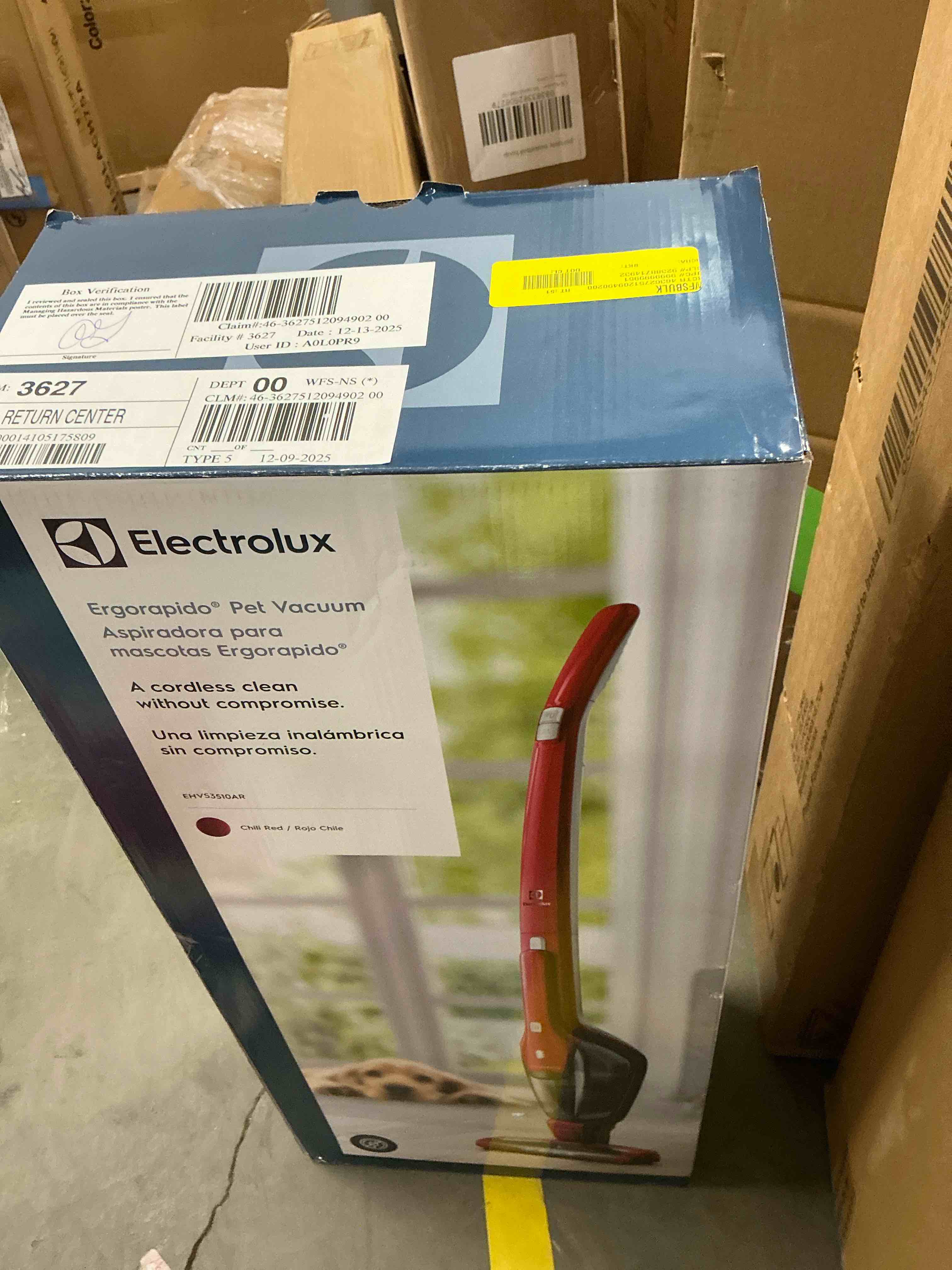 Condition photo showing Good Condition for Electrolux Ergorapido Pet Cordless 2-in-1 Vacuum for Pet Hair Removal