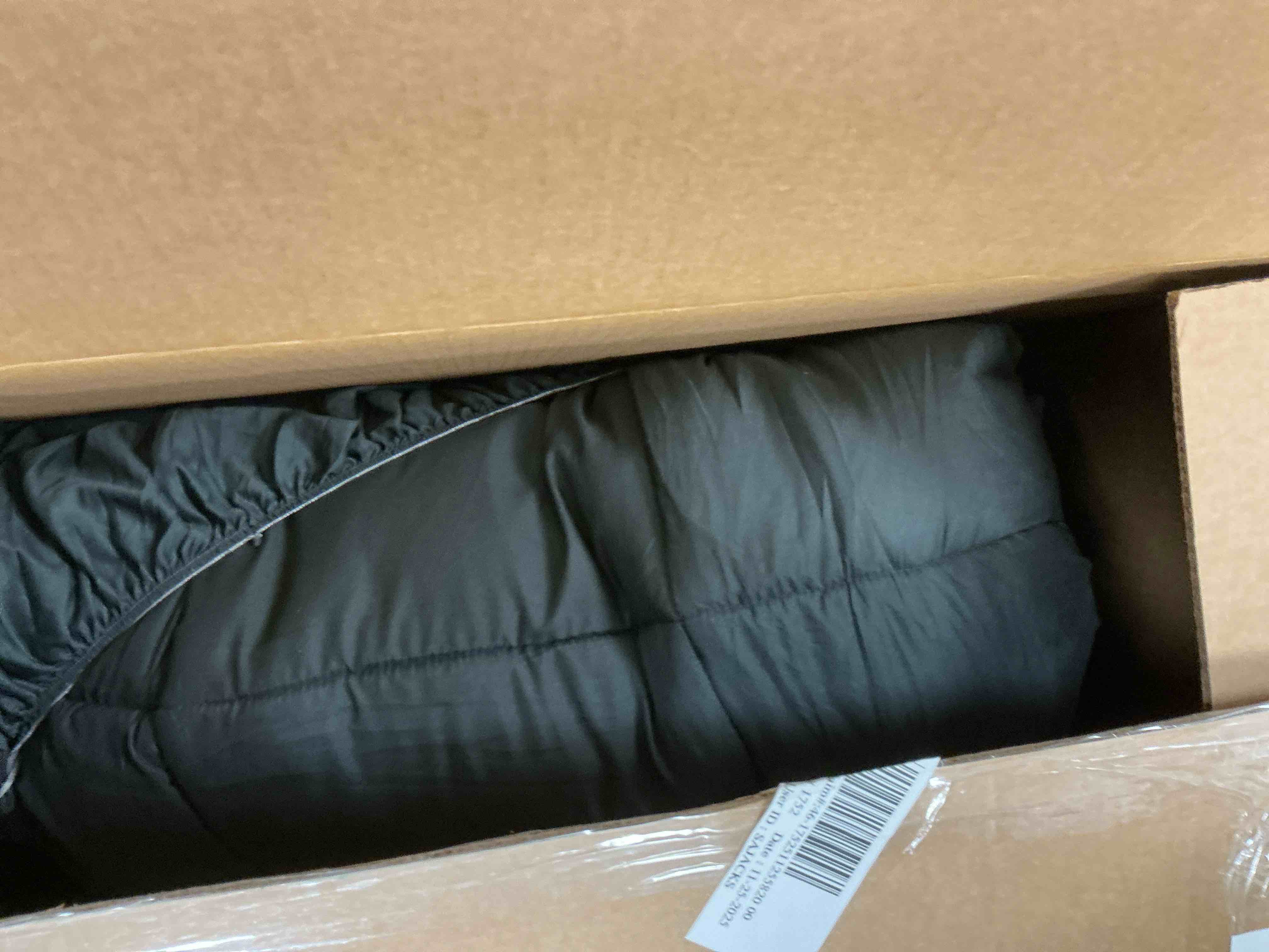 Condition photo showing Good Condition for JUSTLET Extra Thick Queen Mattress Topper  Cooling Mattress Pad Cover  2  Mattress Topper with 8-21 Inch Deep Pocket Soft Comfortable Breathable  Gray