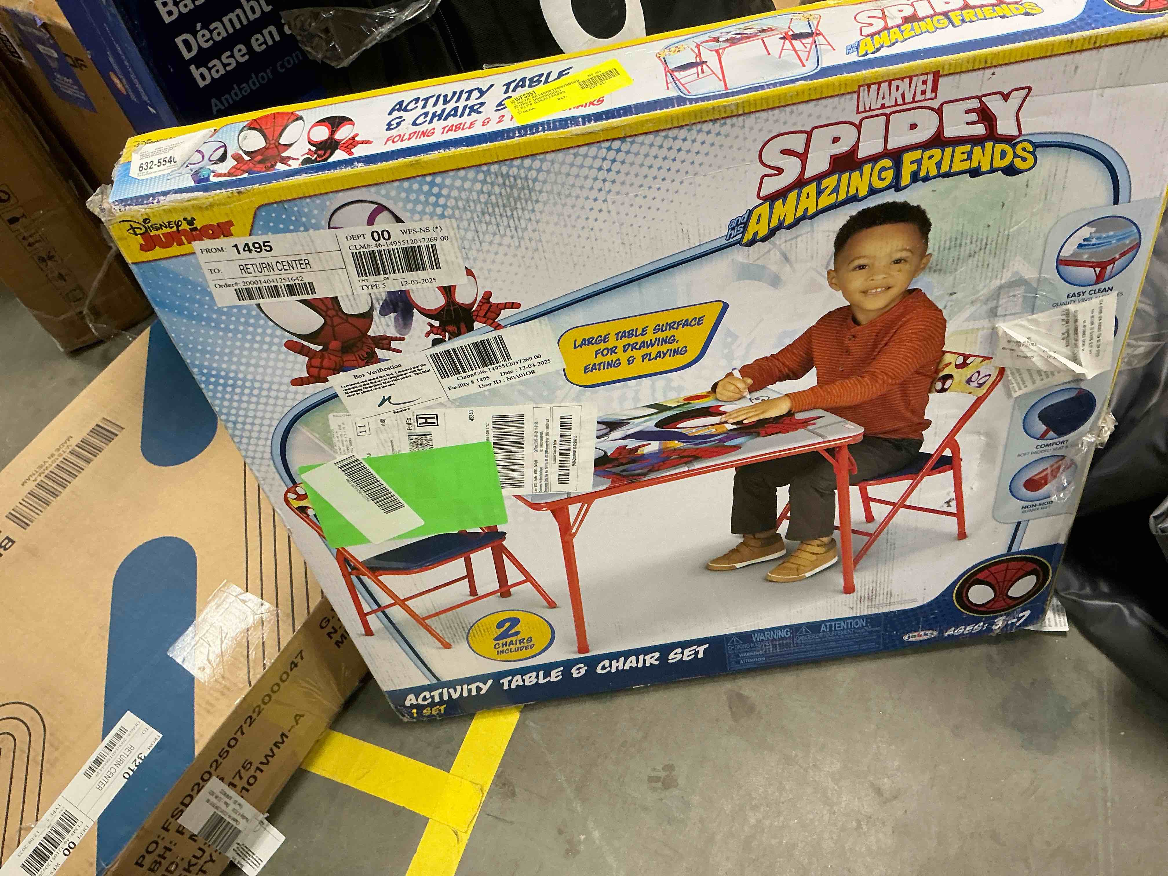 Condition photo showing New/Like New for Spider-Man Child 3-Piece Table and Chairs Set, Red