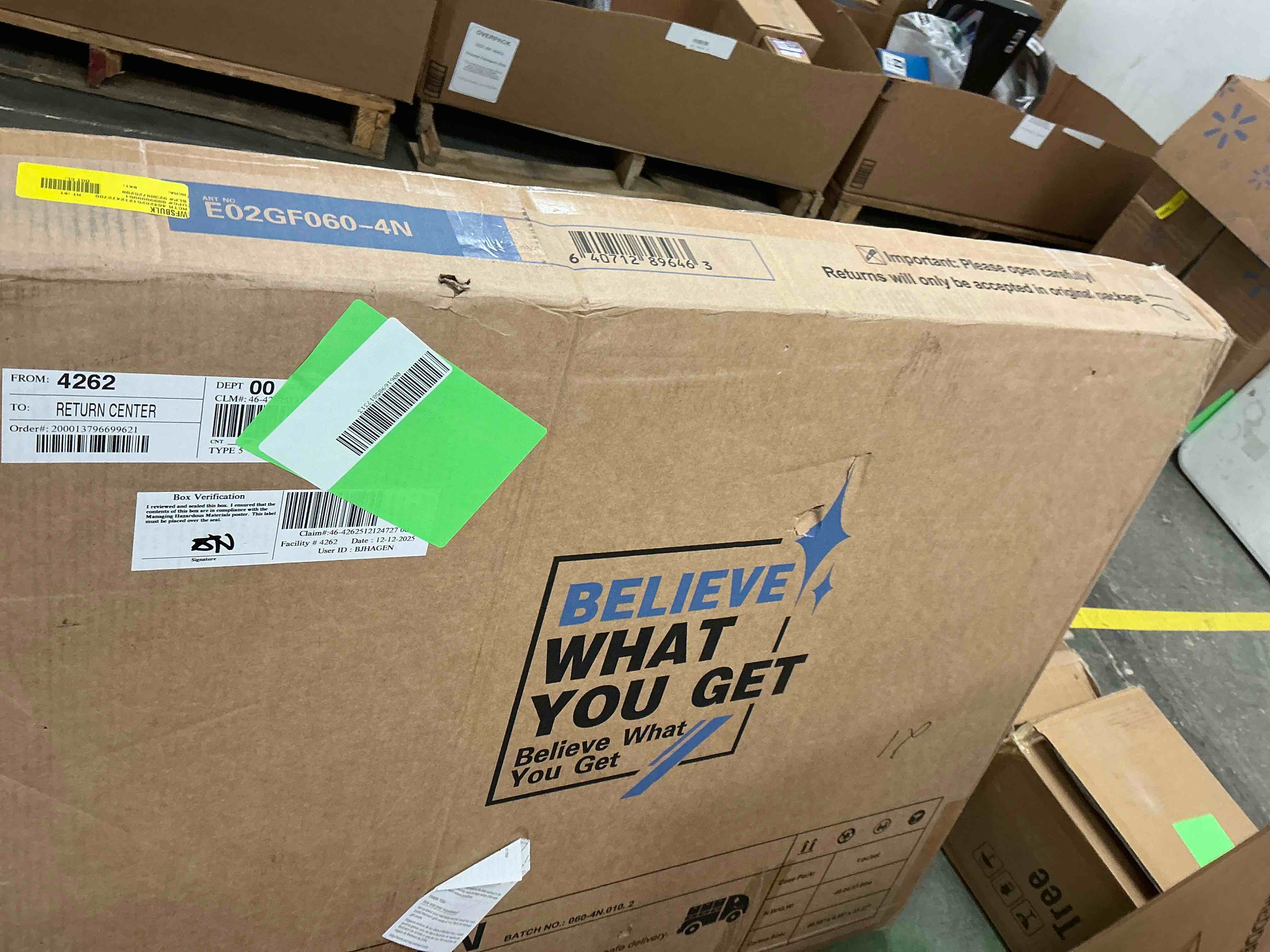 Condition photo showing New/Like New for MF Studio 6-Person Outdoor Rectangular Metal Dining Table with Umbrella Hole  All-Weather Resistance  Black