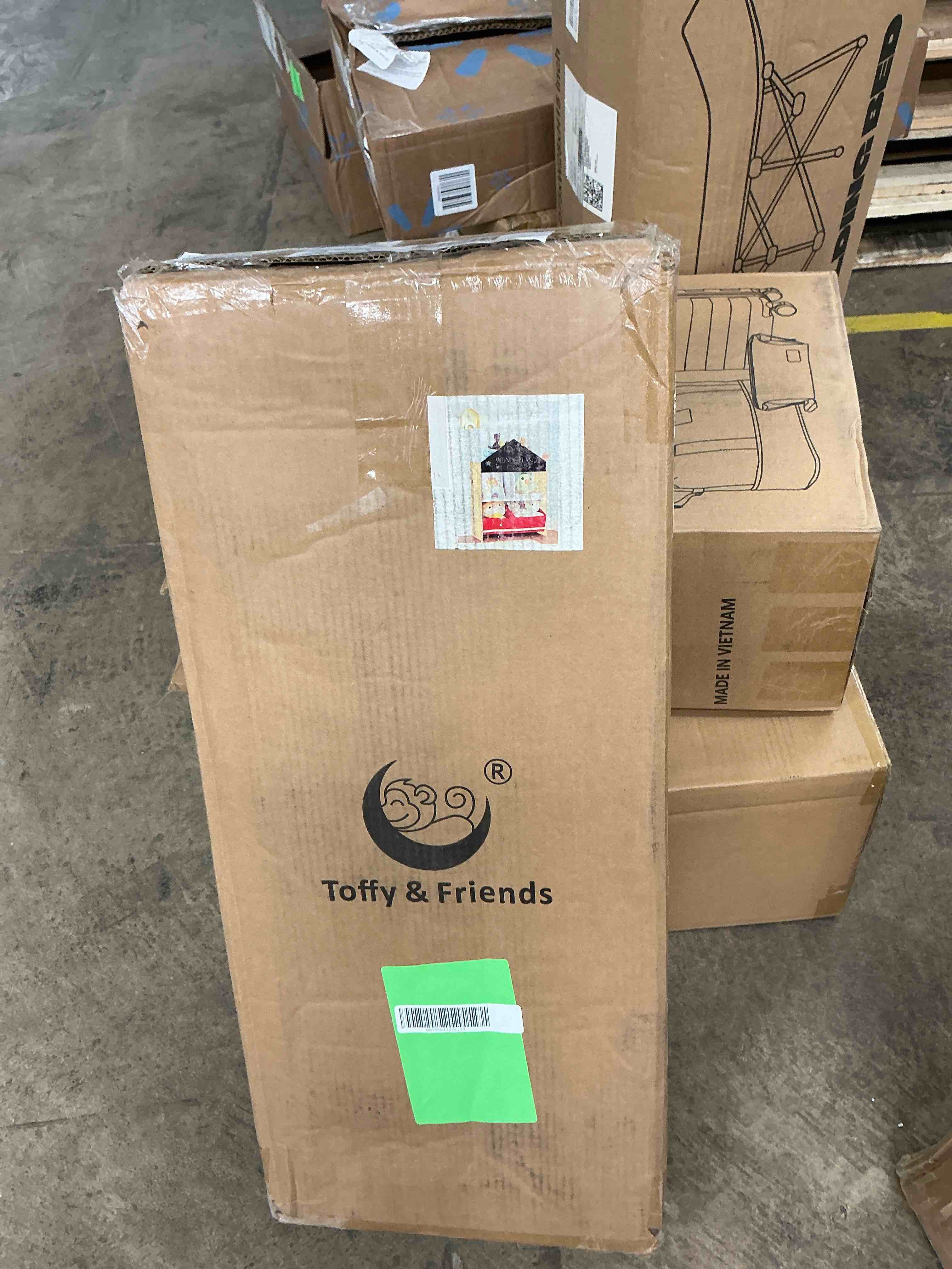 Condition photo showing New/Like New for Toffy & Friends Kids Wooden Multi-Use Bookshelf 6 Cube 3 Shelf Bookcase Wood Color