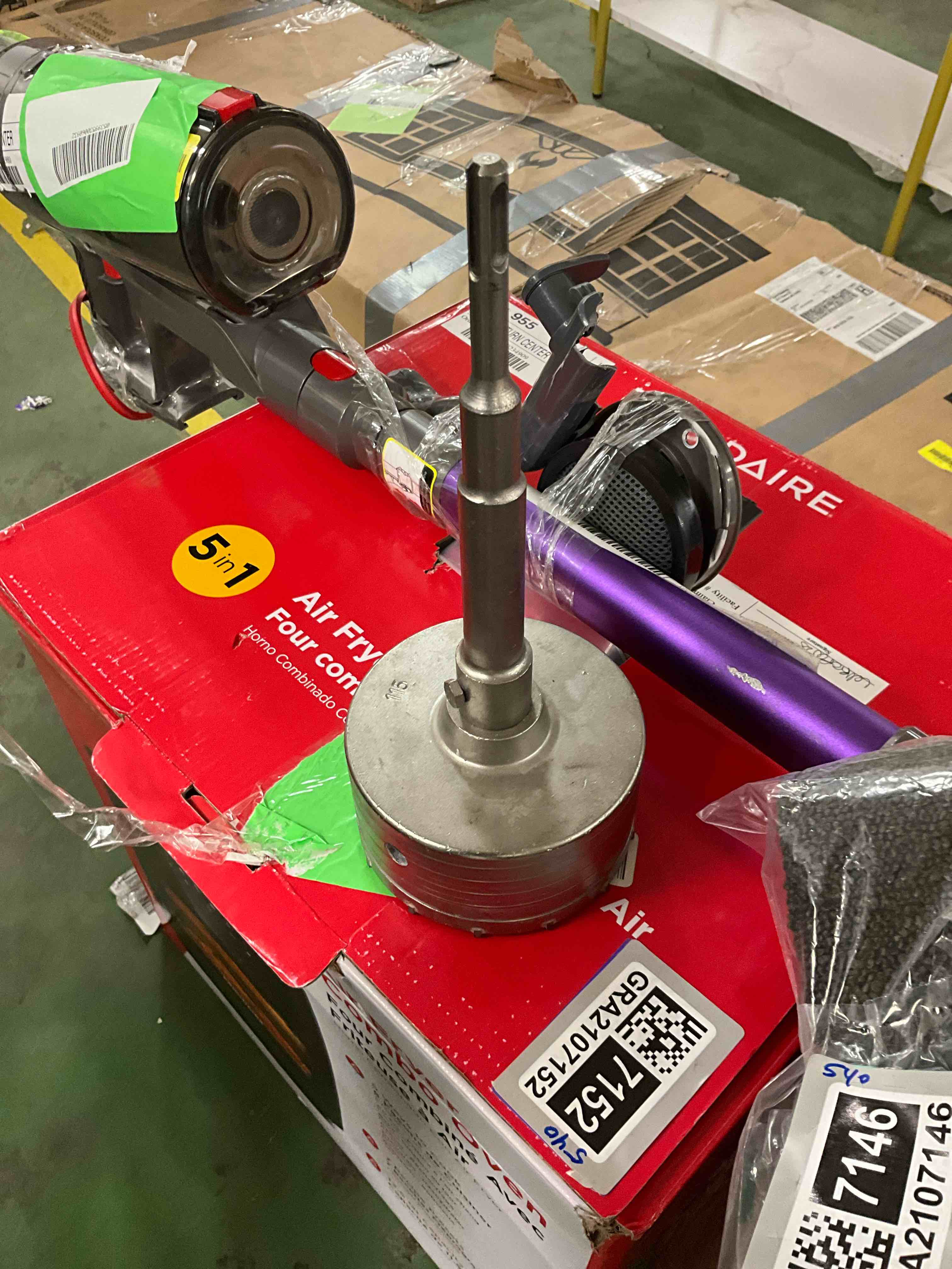 Condition photo showing Good Condition for 4" Concrete Hole Saw, 102mm Tungsten Steel Core Bit for Cinder Block, Brick, Rock, Plank Walls for Pipes or mini Split Lines