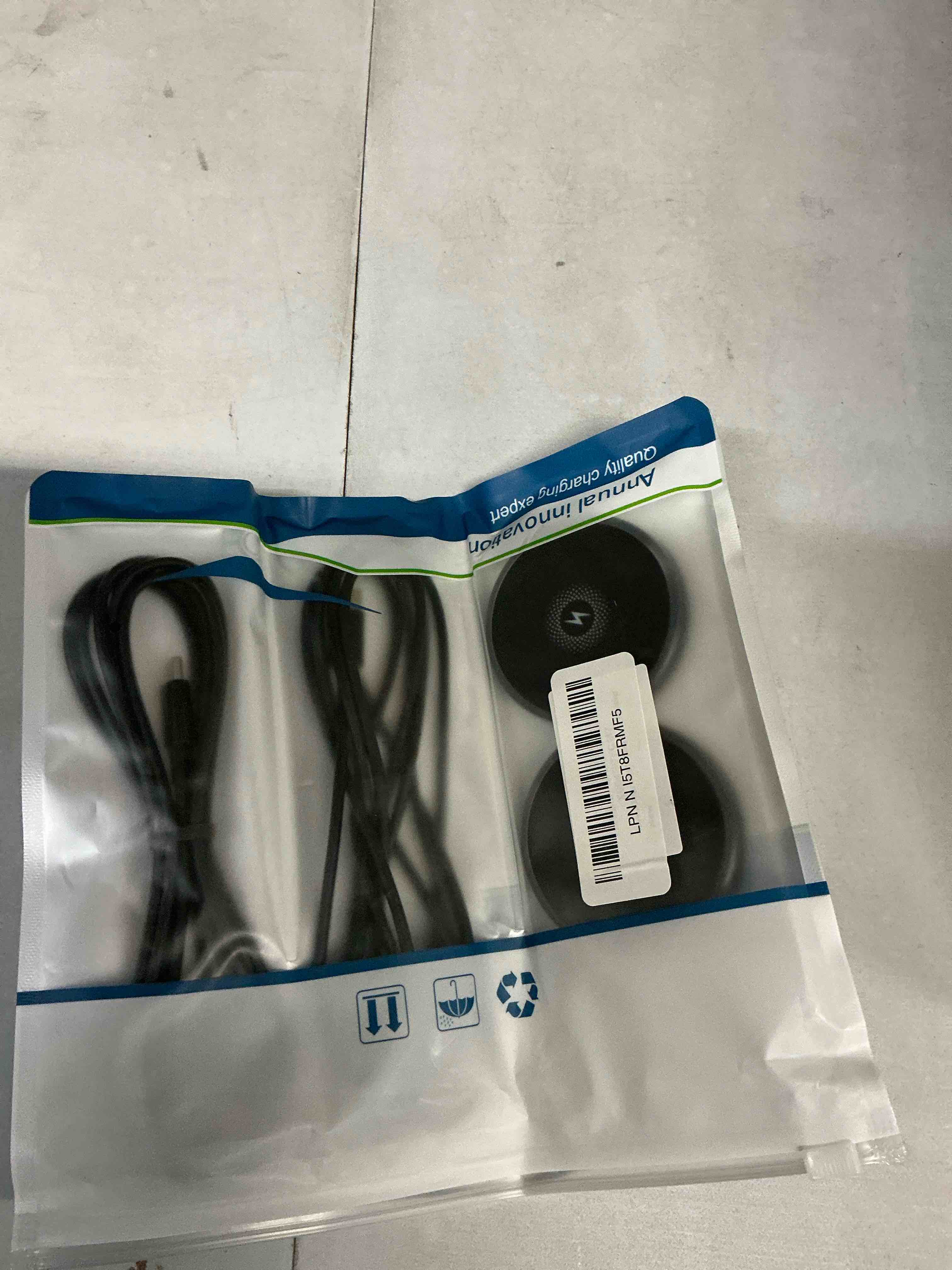 Condition photo showing New/Like New for wireless charger 2pack 6ft 15w samsung magnetic wireless charger fast charging pad for samsung galaxy s25 ultra/s24 fe/s23 ultra/s22/s21/z google pixel 9 8a 7a 8 7 pro | strong magnet technology black
