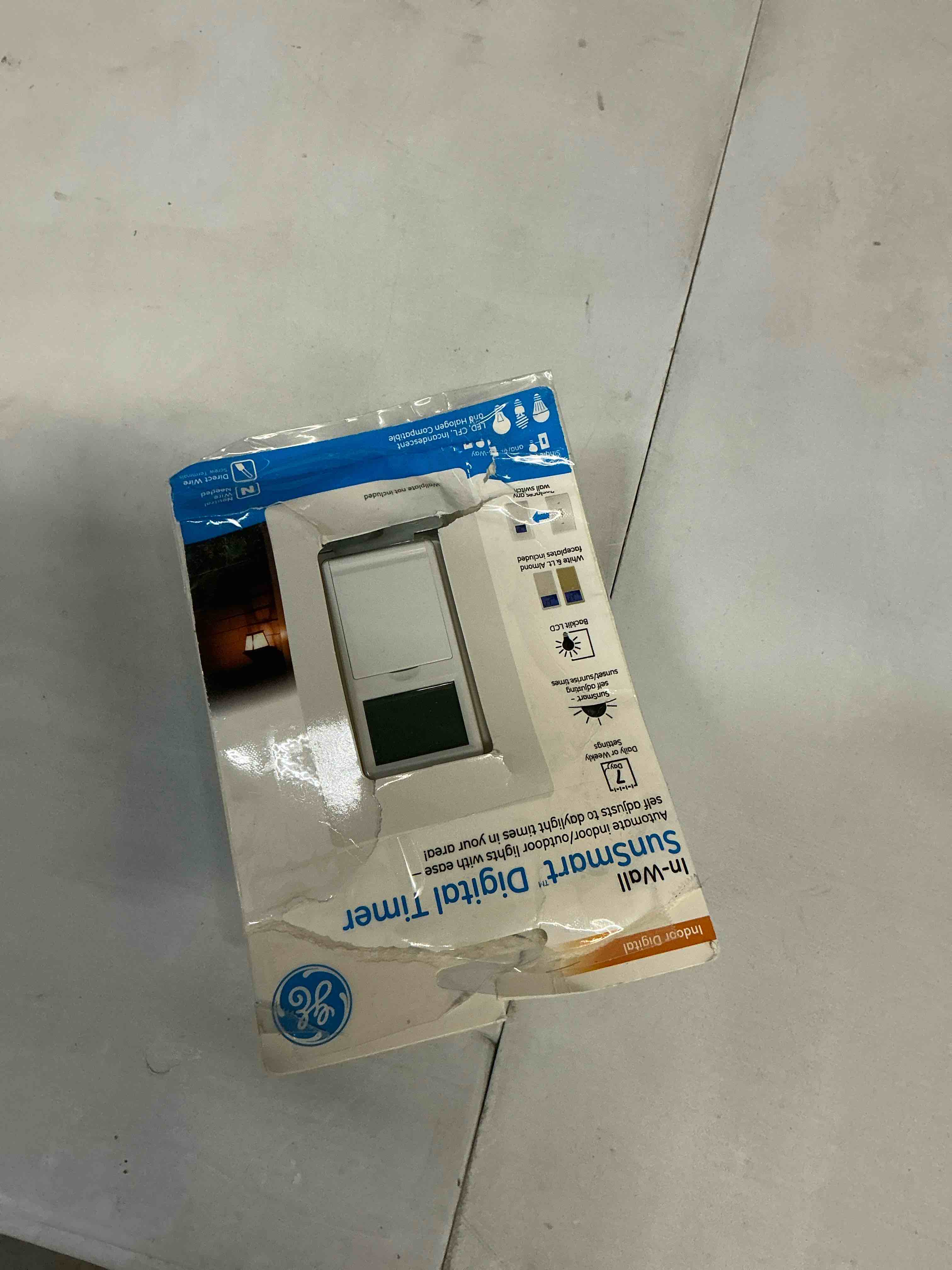 Condition photo showing Good Condition for ge sunsmart digital in-wall timer - daily on/off times, programmable settings, sunset/sunrise presets, vacation security - white & almond light, fan, heater switch - 32787