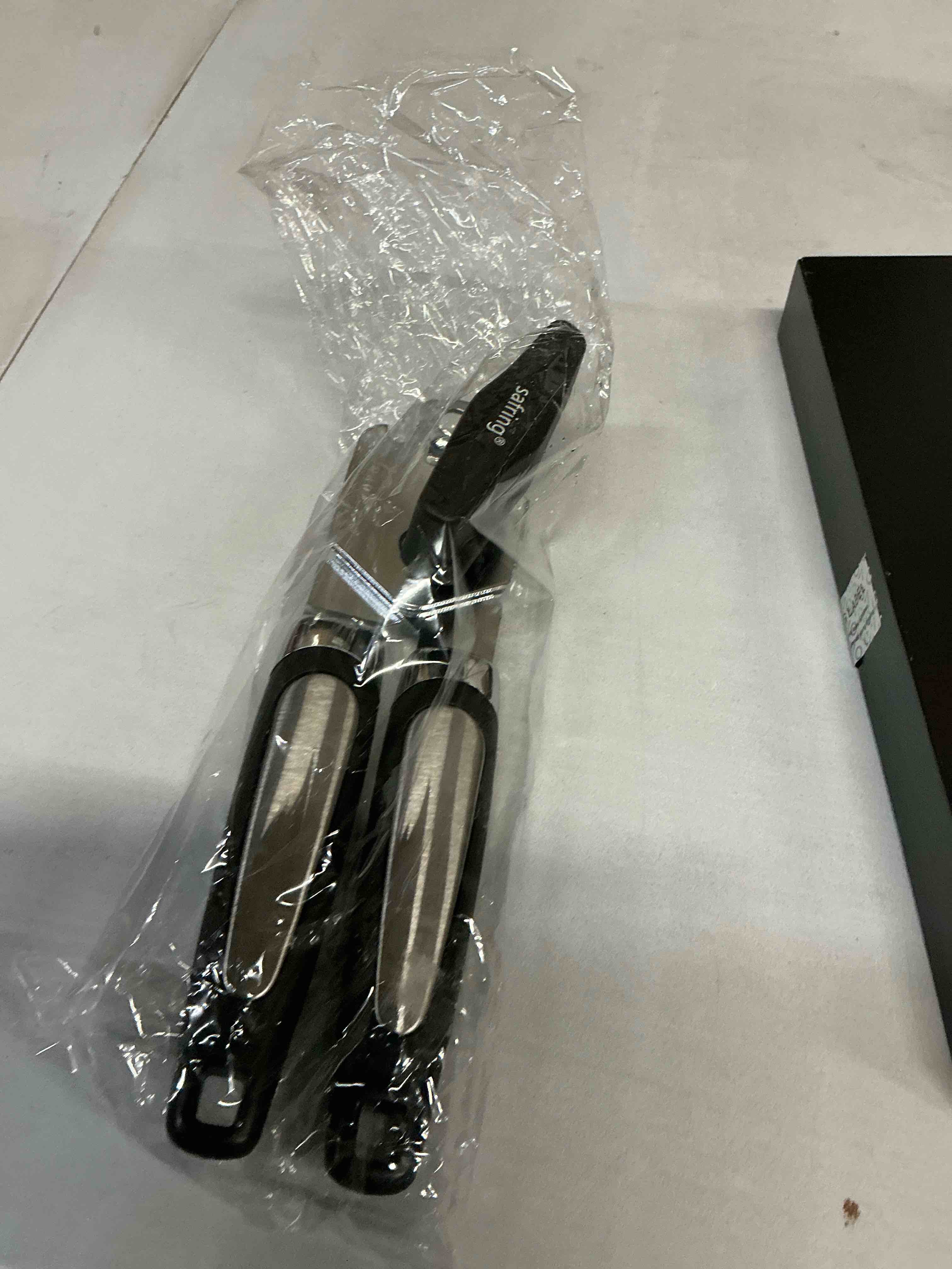 Condition photo showing Good Condition for can opener manual, handheld strong heavy duty stainless steel can opener, comfortable handle, sharp blade smooth edge, can openers with multifunctional bottle opener