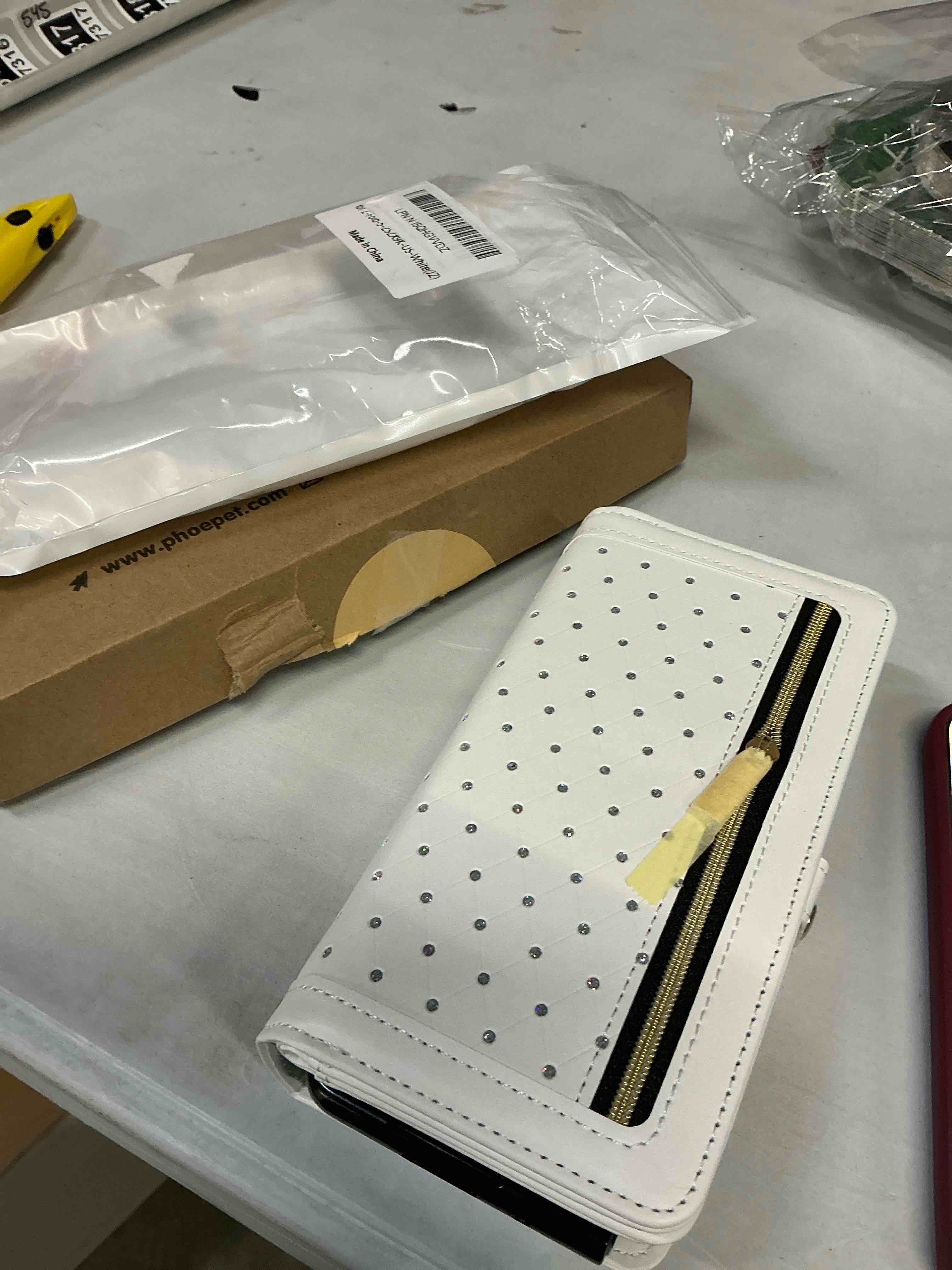 Condition photo showing Good Condition for asuwish phone case for samsung galaxy s9 plus zipper wallet detachable cell cover with tempered glass screen protector strap glitter flip card holder slot s9+ 9s 9+ s 9 9plus s9plus women girls white