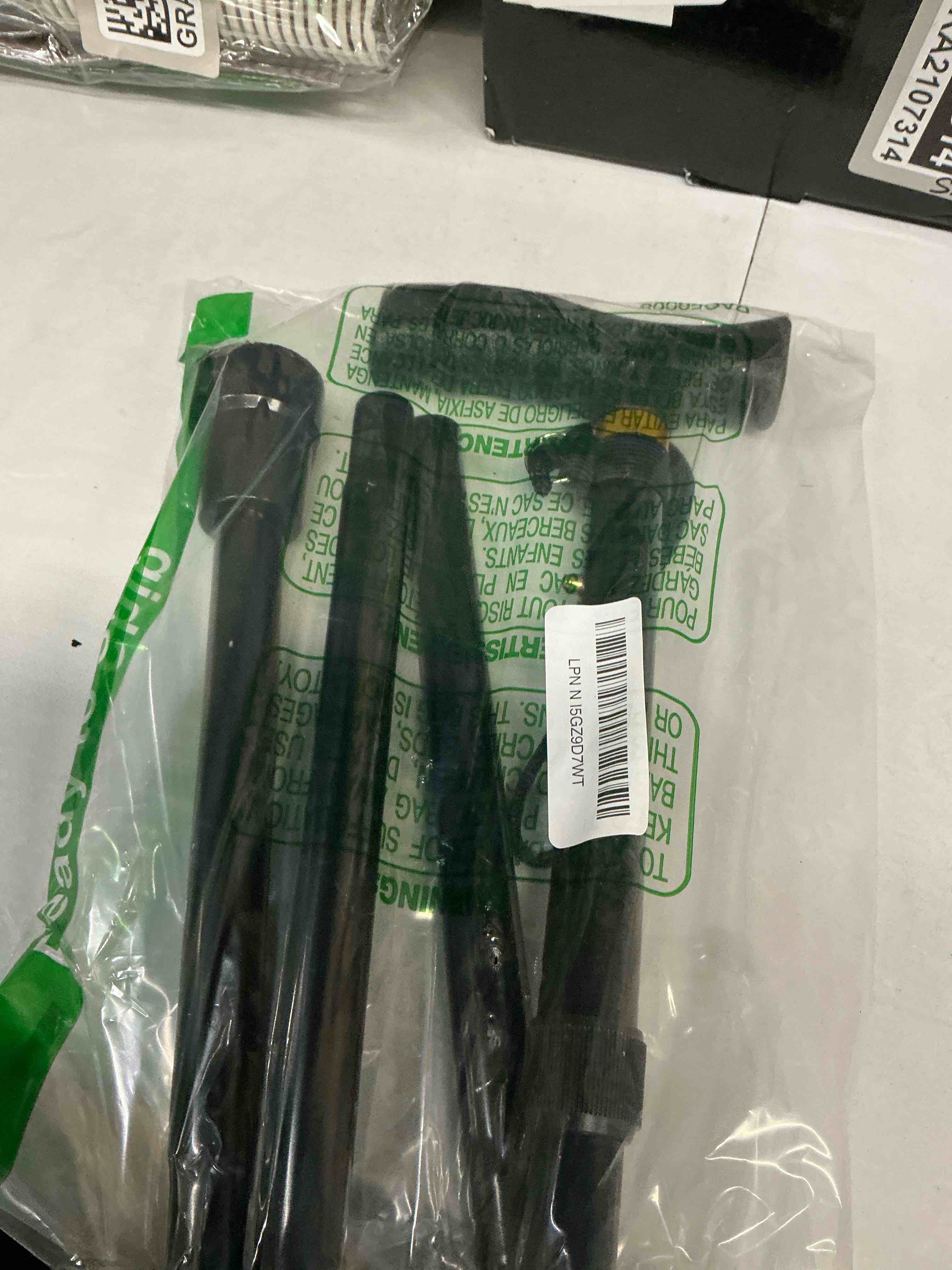 Condition photo showing Good Condition for folding cane, walking poles with adjustable height, canes for men, women and for the elderly, aids for people withllimited mobility(black)