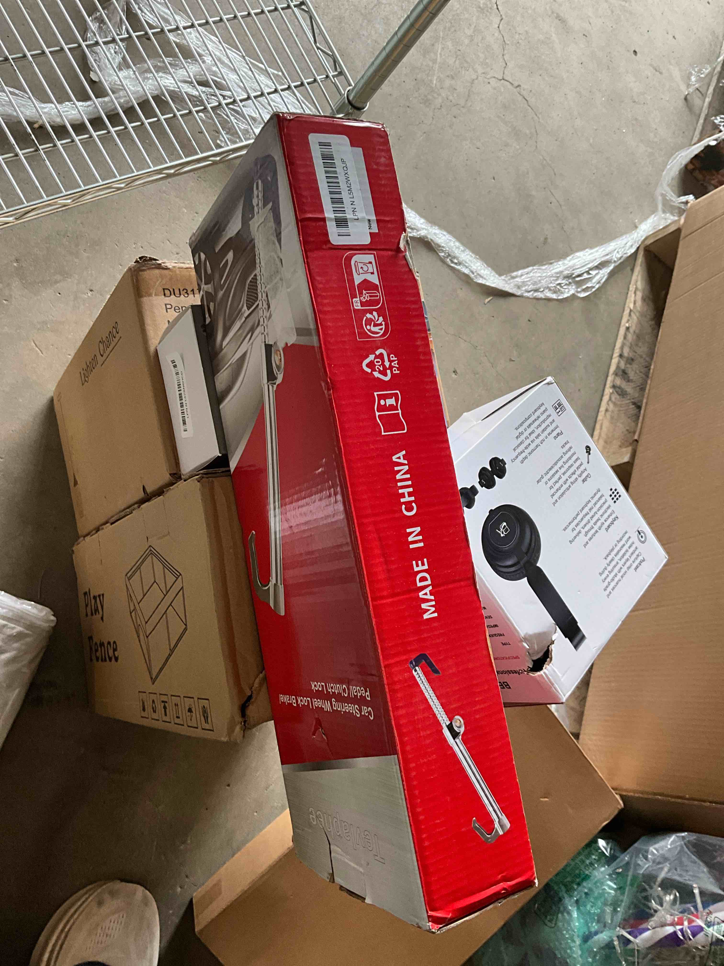 Condition photo showing Good Condition for Tevlaphee Universal Steering Wheel Brake Lock Anti-Theft Retractable Double Hook Extended Car Lock Clutch Pedal for Car Truck SUV Van Security with 3 Keys(Extended) Max length of 37.4"