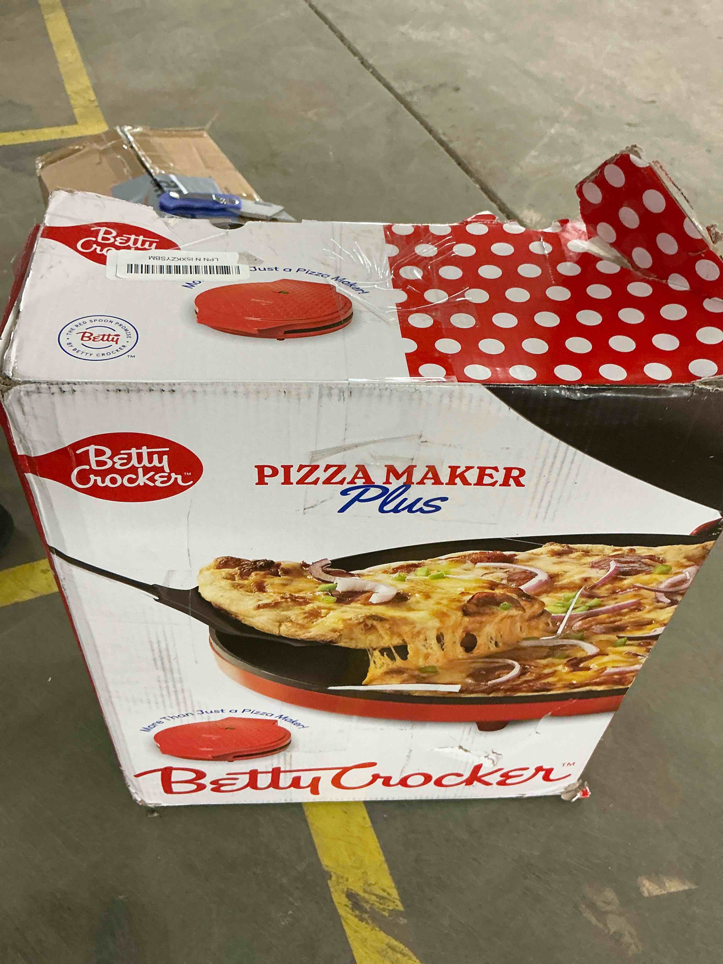 Condition photo showing Good Condition for Betty Crocker Countertop Pizza Maker, 1440-Watt Pizza Maker Machine for Home, BC-2958CR Red Full Size