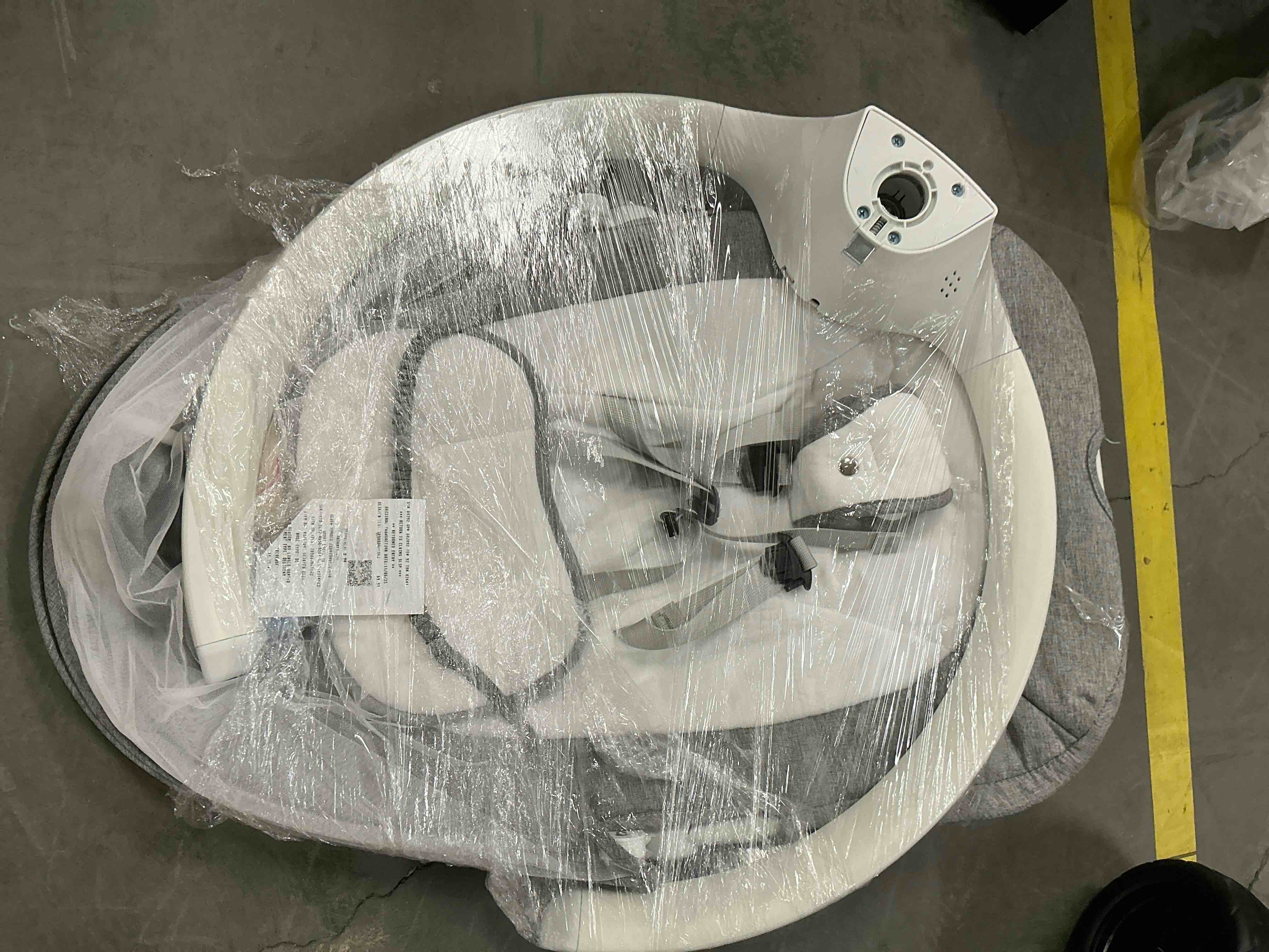 Condition photo showing Good Condition for OEIKPFN Electric Baby Swing for Infants Bouncer for Boy Girl with Remote Control, 5 Speeds, 10 Music, Gray