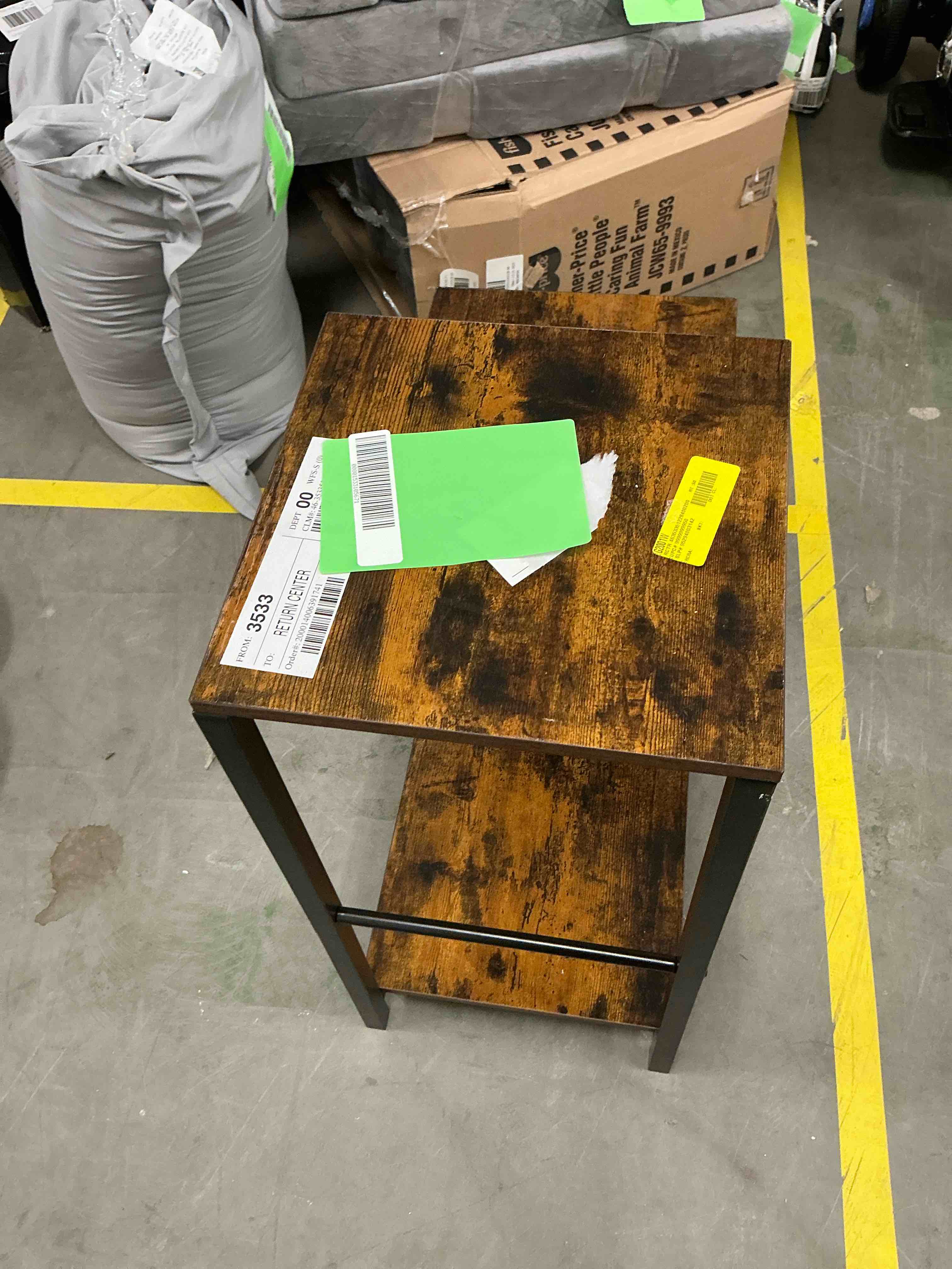 Condition photo showing Good Condition for Corner Table G-Shaped End Table Small Side Table for Living Room, Bedside Table with Storage Shelf, Corner Tables for Small Spaces, Balcony, Couch, Bedroom, Rustic Brown