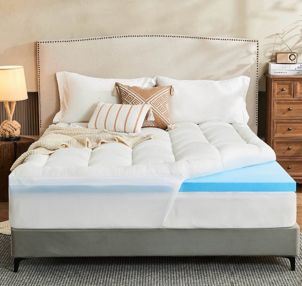 Condition photo showing Good Condition for Teler Dual Layer 4 Inch Memory Foam Mattress Topper Queen Size, 2 Inch Cooling Gel Memory Foam Plus 2 Inch Pillow Top Cover