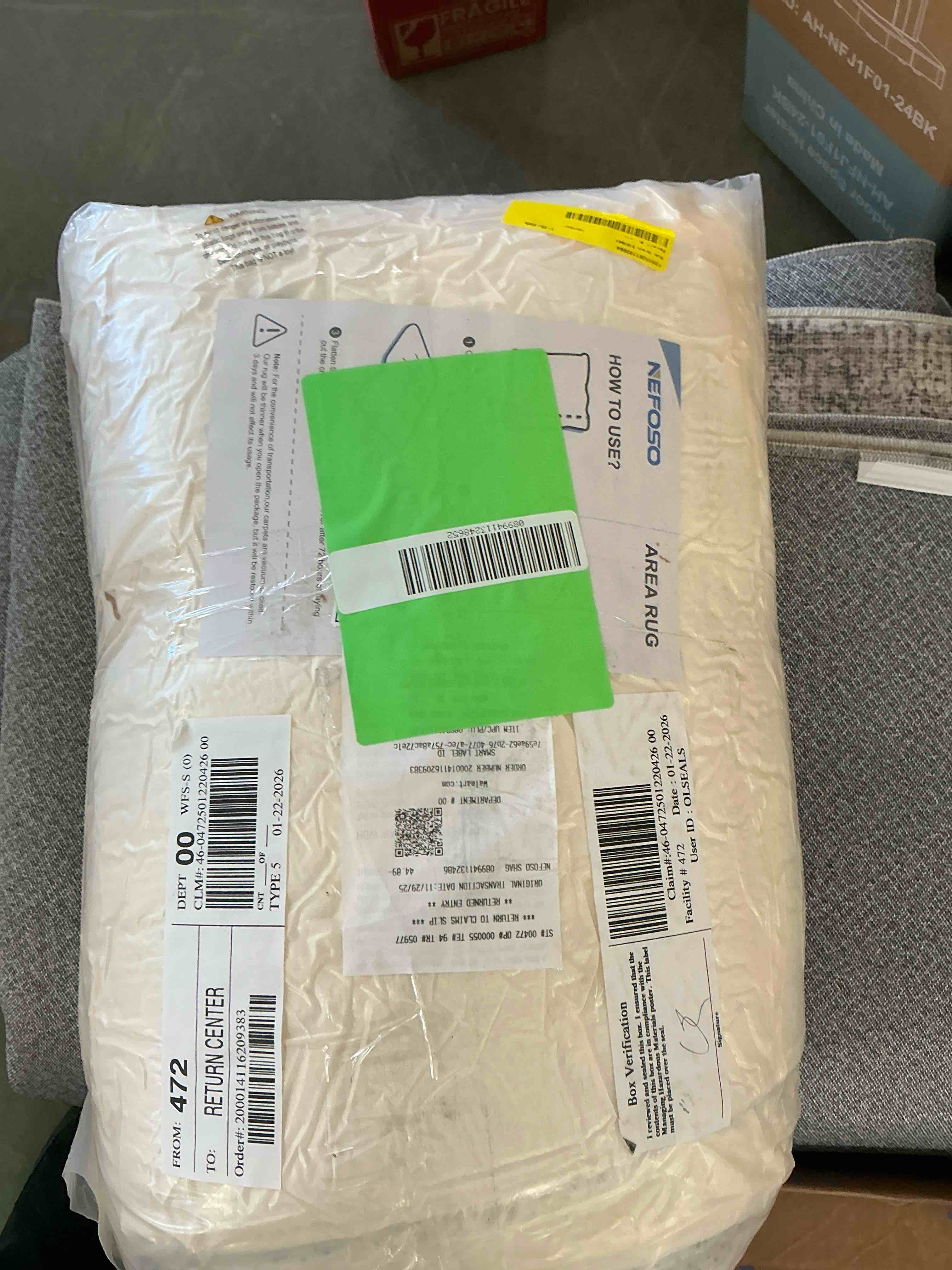 Condition photo showing New/Like New for Nefoso Shag Area Rug, 8ft x 10ft Soft Fluffy Area Rugs for Living Room Bedroom Decor Carpet, Light Yellow