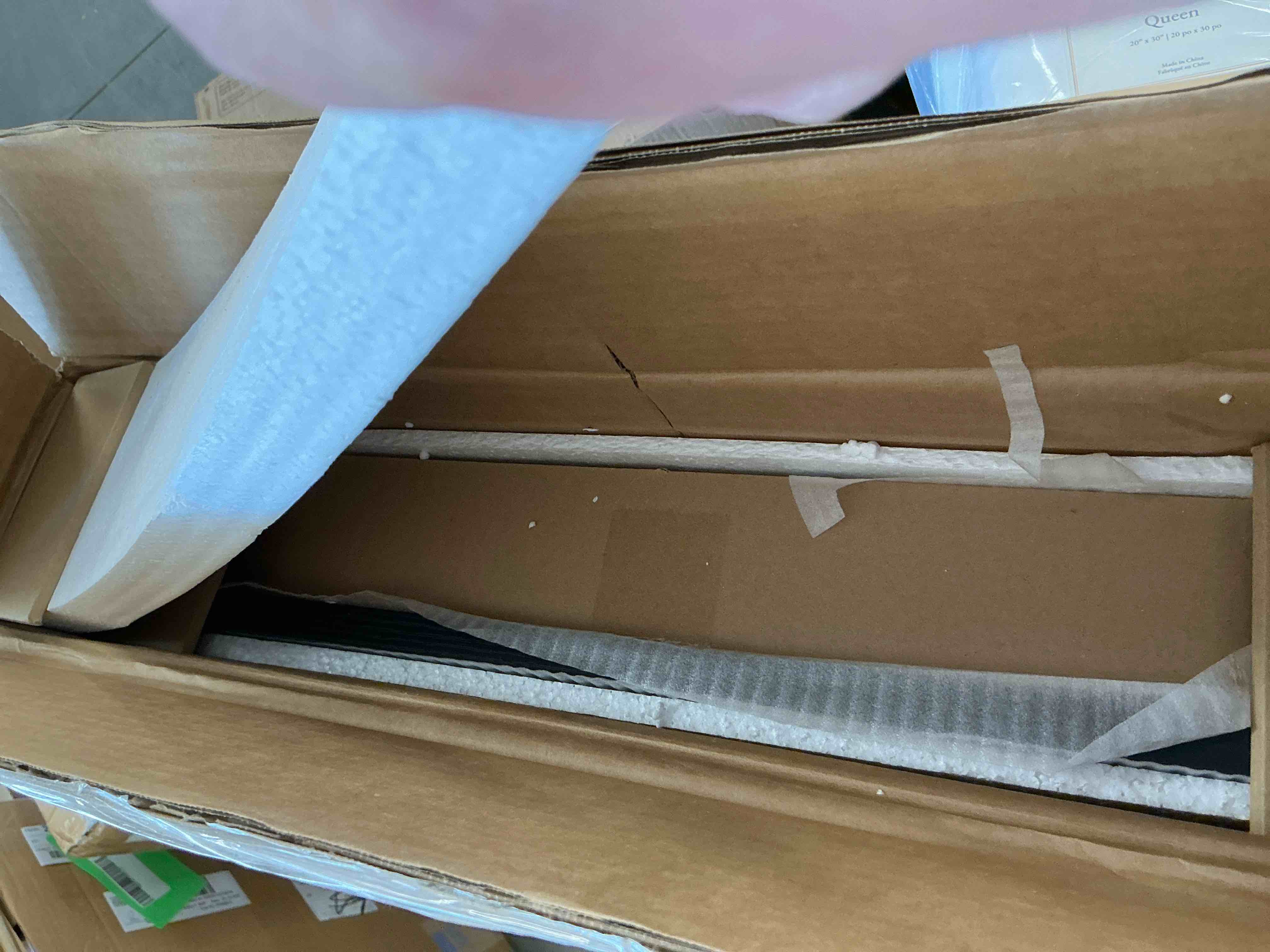 Condition photo showing New/Like New for edx Wooden Lift Top Coffee Table with Hidden Compartments and Adjustable Shelves - Ideal for Small Homes, Apartments, Reception Rooms, Black Grain