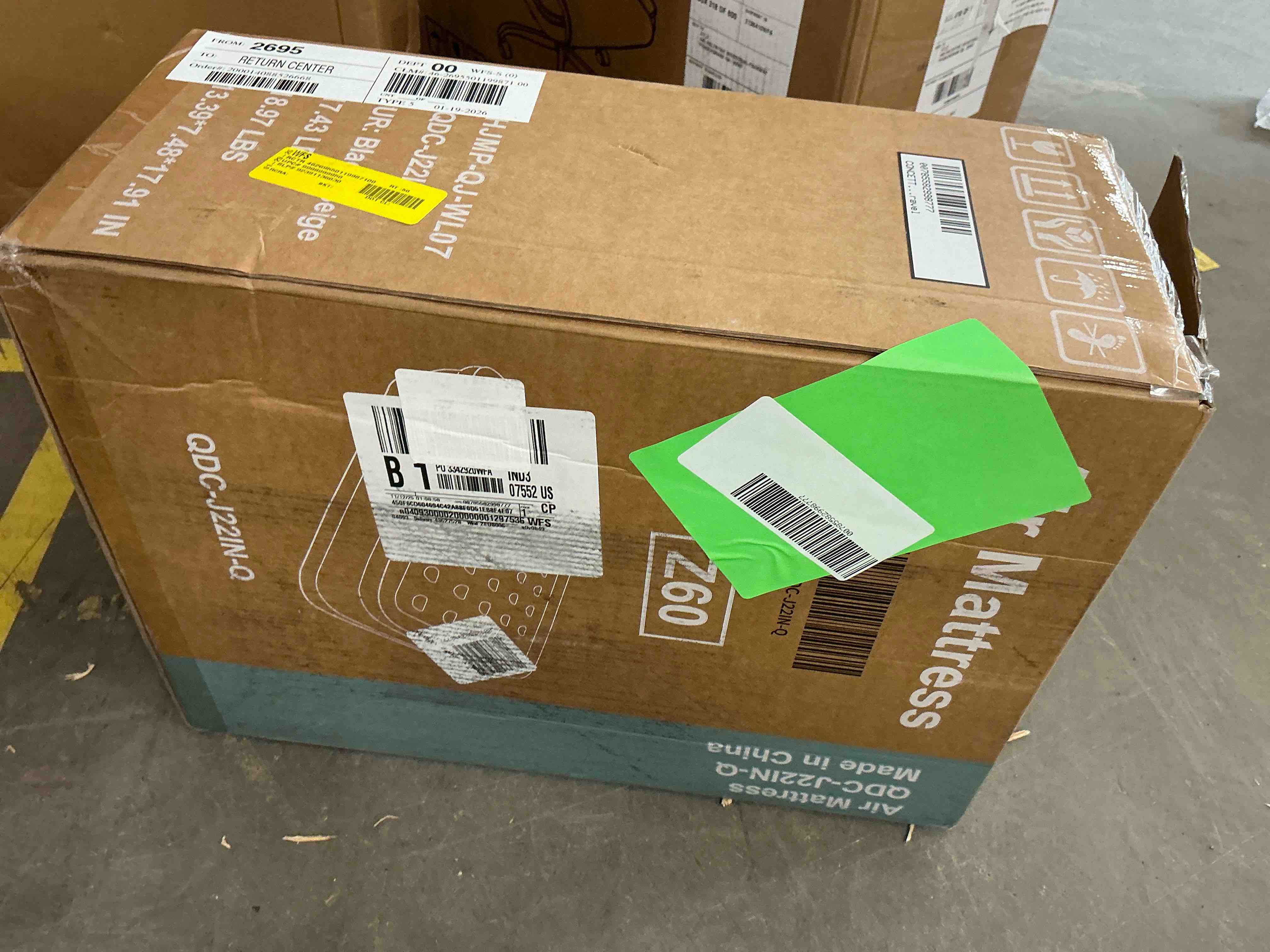 Condition photo showing New/Like New for CONCETTA Queen Size 22" Air Mattress, Inflatable Bed with Built-in Pump, Quick Setup & Comfortable Support for Home and Travel