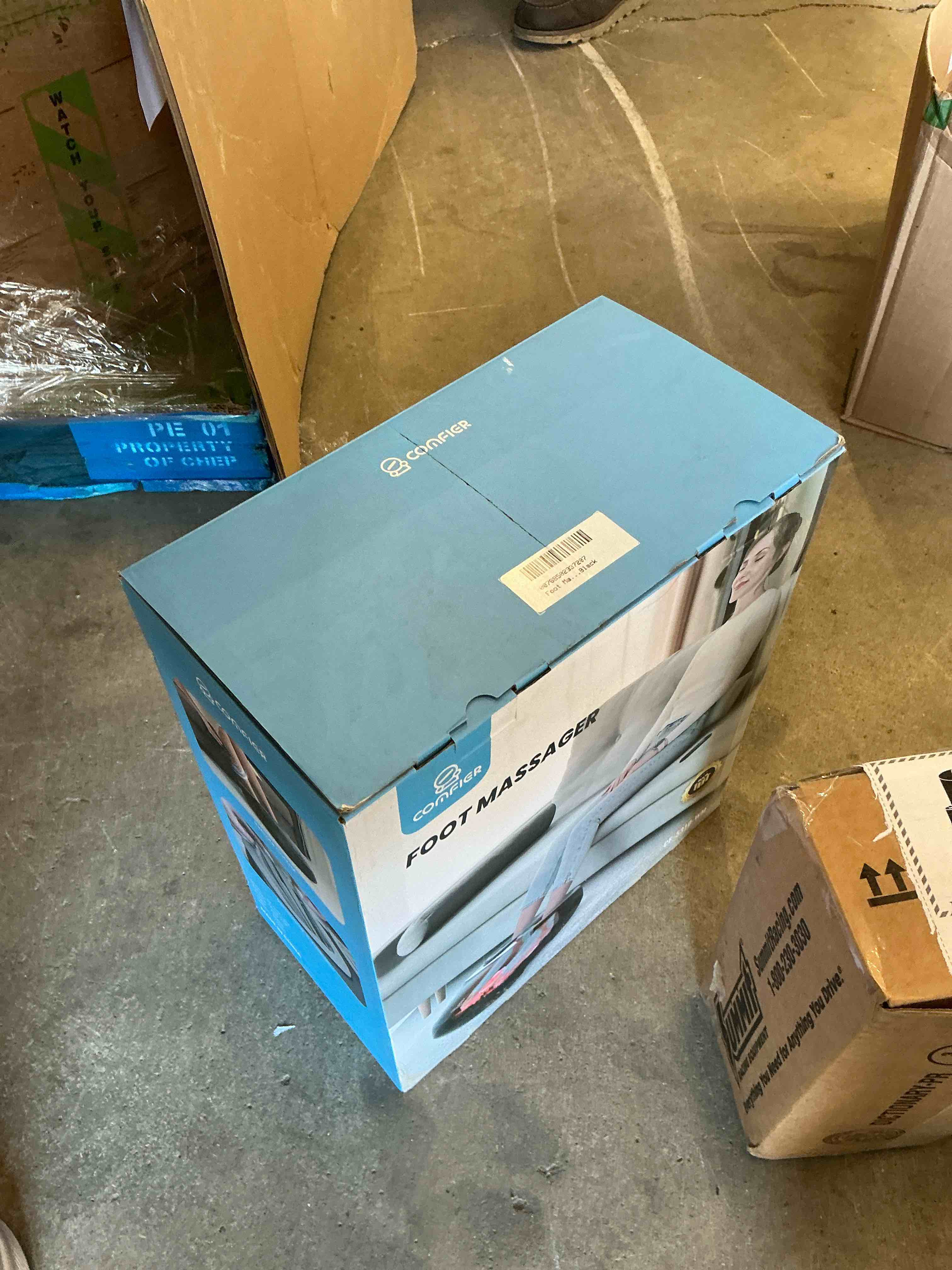 Condition photo showing Good Condition for Foot Massager with Heat  Comfier Shiatsu Foot Massage Machine with Remote for Relax up to Size 13  Black  Father s Day Gifts