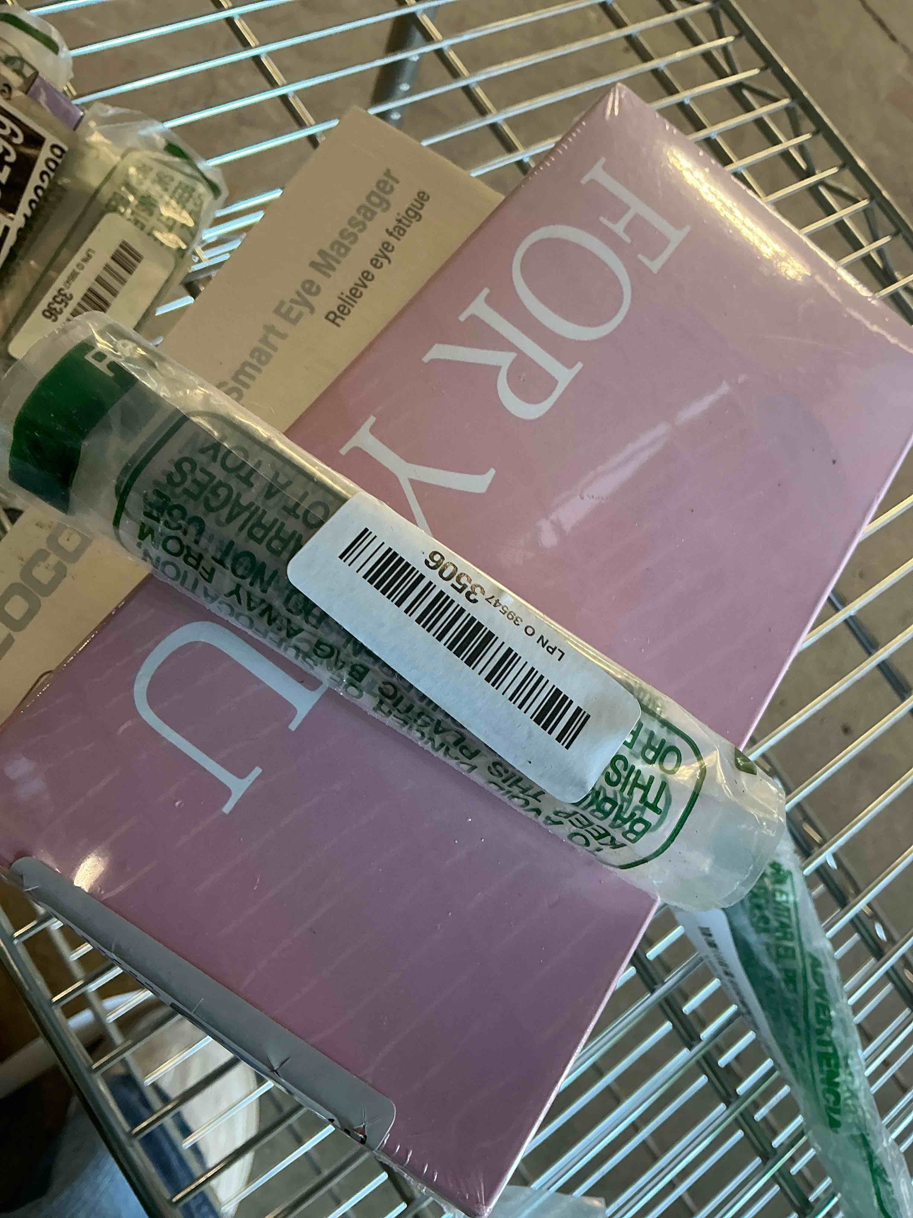 Condition photo showing Good Condition for Maybelline Lifter Gloss Plumping Lip Gloss with Hyaluronic Acid - 4 Silk - 0.18 fl oz