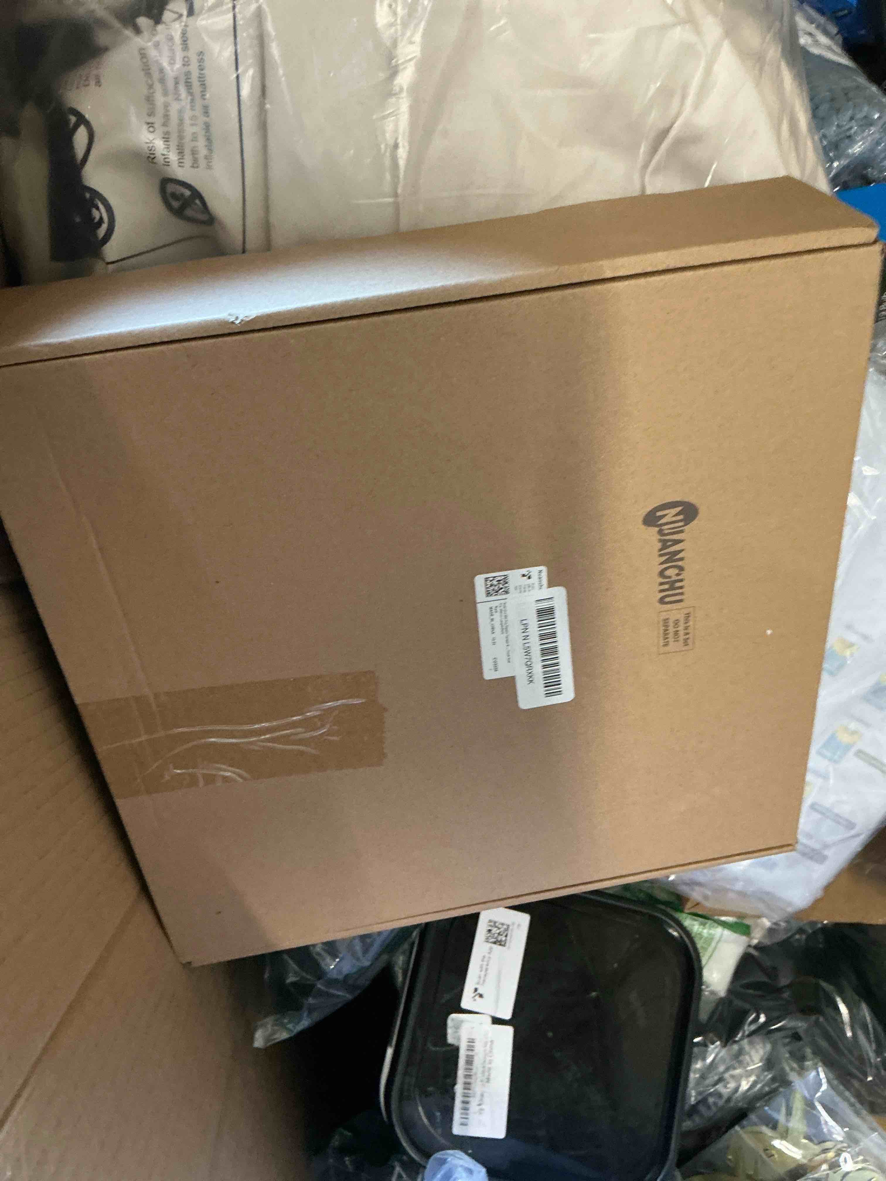 Condition photo showing Good Condition for Nuanchu 500 Pcs Plastic Tamper Seals Zip Ties for Fire Extinguishers Blank Security Tags Disposable Self-Locking Signage Trailer Truck Seal Tie, 250mm Length(Red)