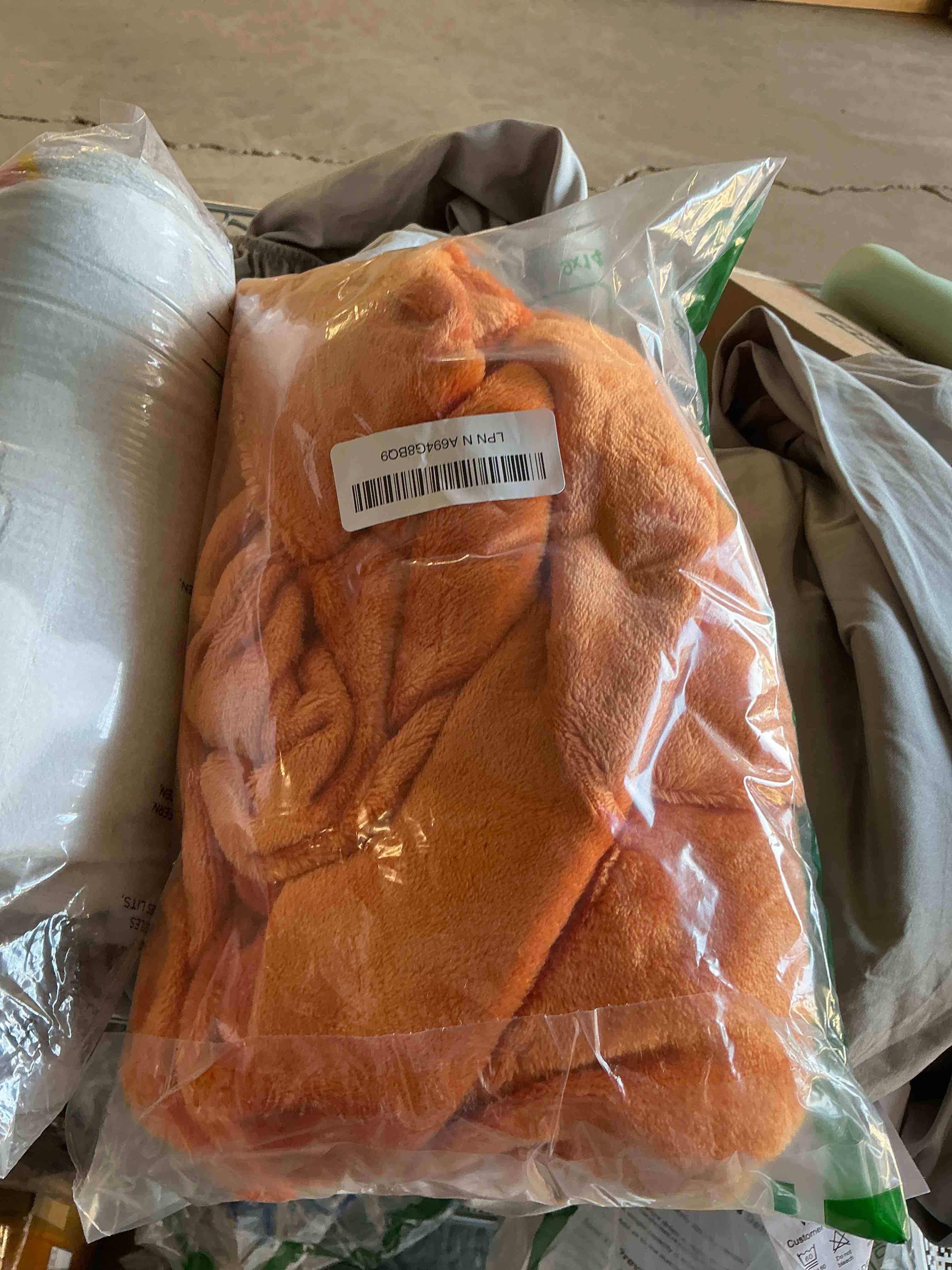 Condition photo showing Good Condition for BEDELITE Body Pillow Cover with Zipper Closure, Super Soft and Cozy Fleece Pillowcase 20 x 54 Inches, Luxury Fluffy Plush Long Body Pillow Pillowcase for All Seasons(Burnt Orange) Burnt Orange 54" x 20" (Pack of 1)