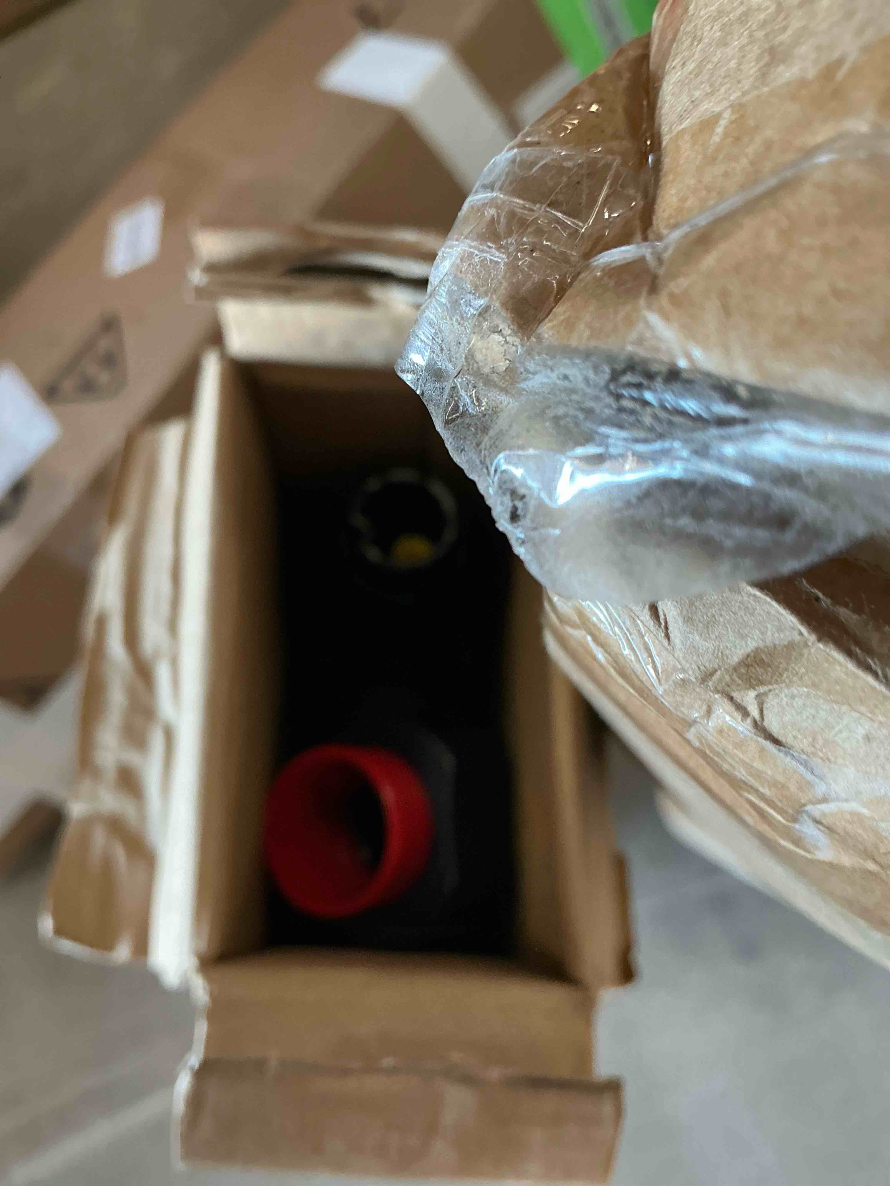 Condition photo showing Good Condition for Doorway Pull up Bar No Drilling Required Adjustable Home Workout Chin up Bar 2380 Lbs Capacity 25.6–39.4 in Fit Safety Locking Non-Slip Foam G