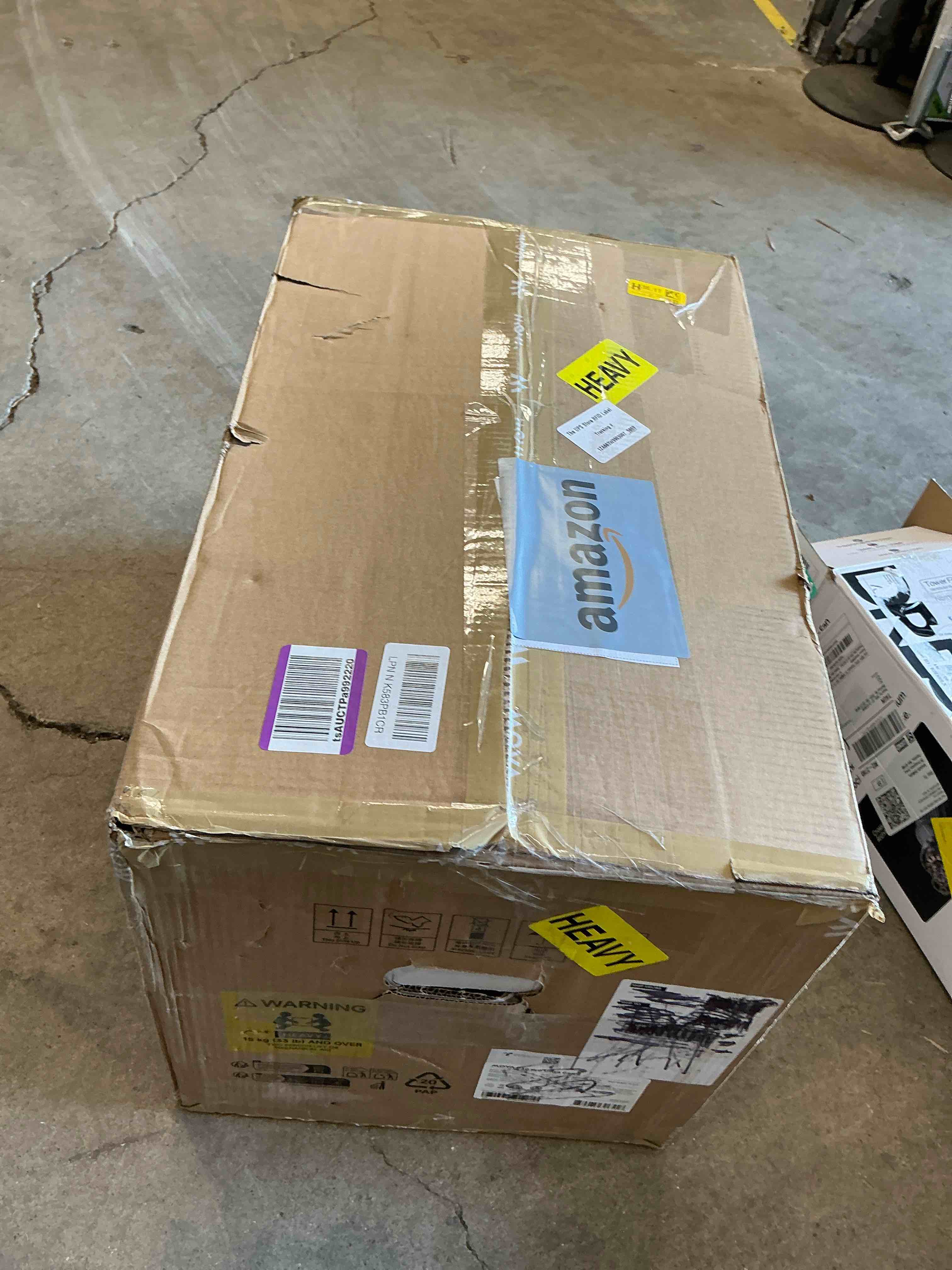 Condition photo showing Good Condition for mova p10 pro ultra gen2 robot vacuum and mop, 26,000pa suction, 212°f hot water auto mop washing, 1-hour hot air drying, extenable mop, all-in-one dock, triple anti-tangle system for home