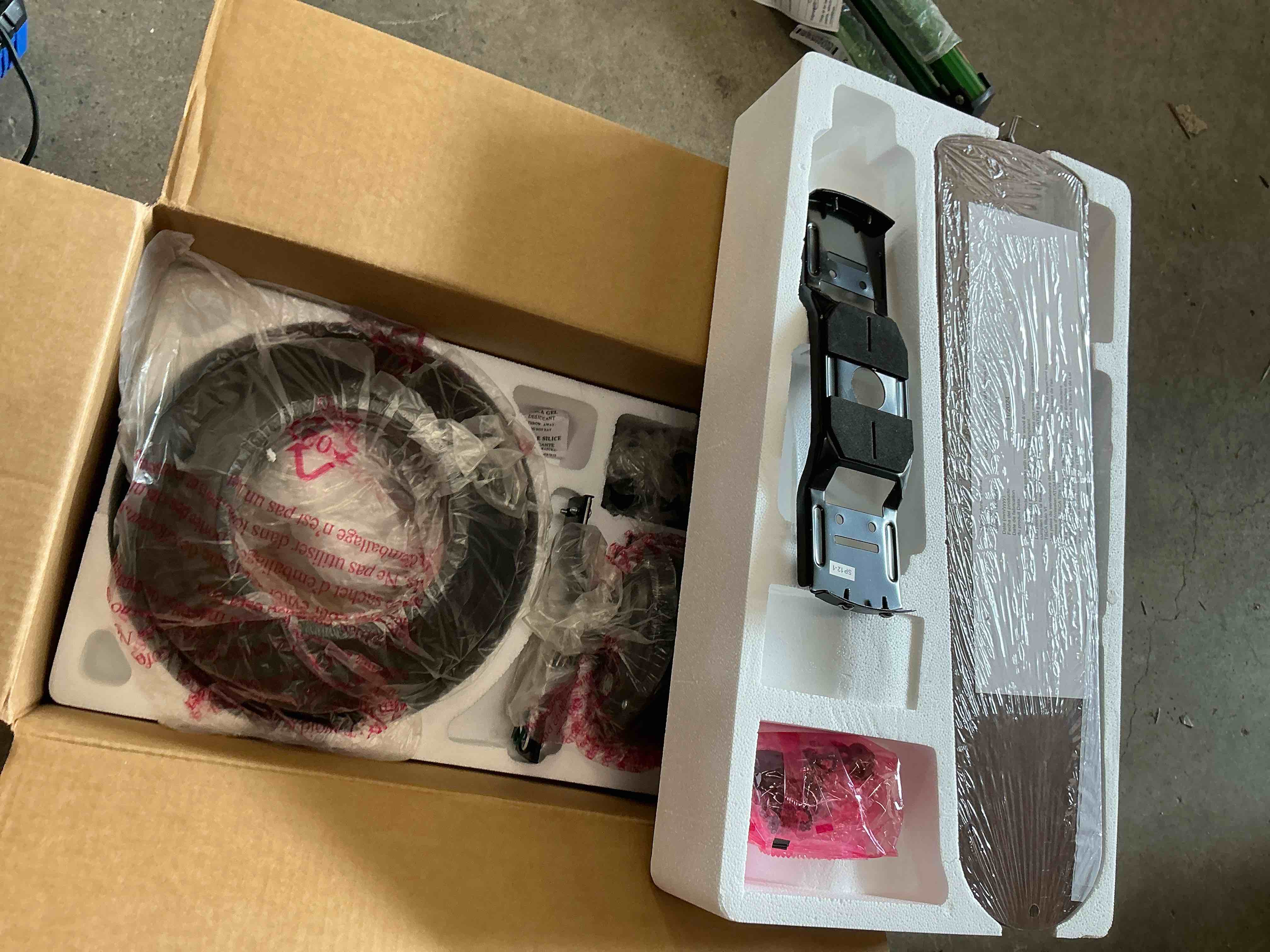 Condition photo showing Good Condition for harbor breeze armitage 52-in bronze flush mount indoor ceiling fan with light kit