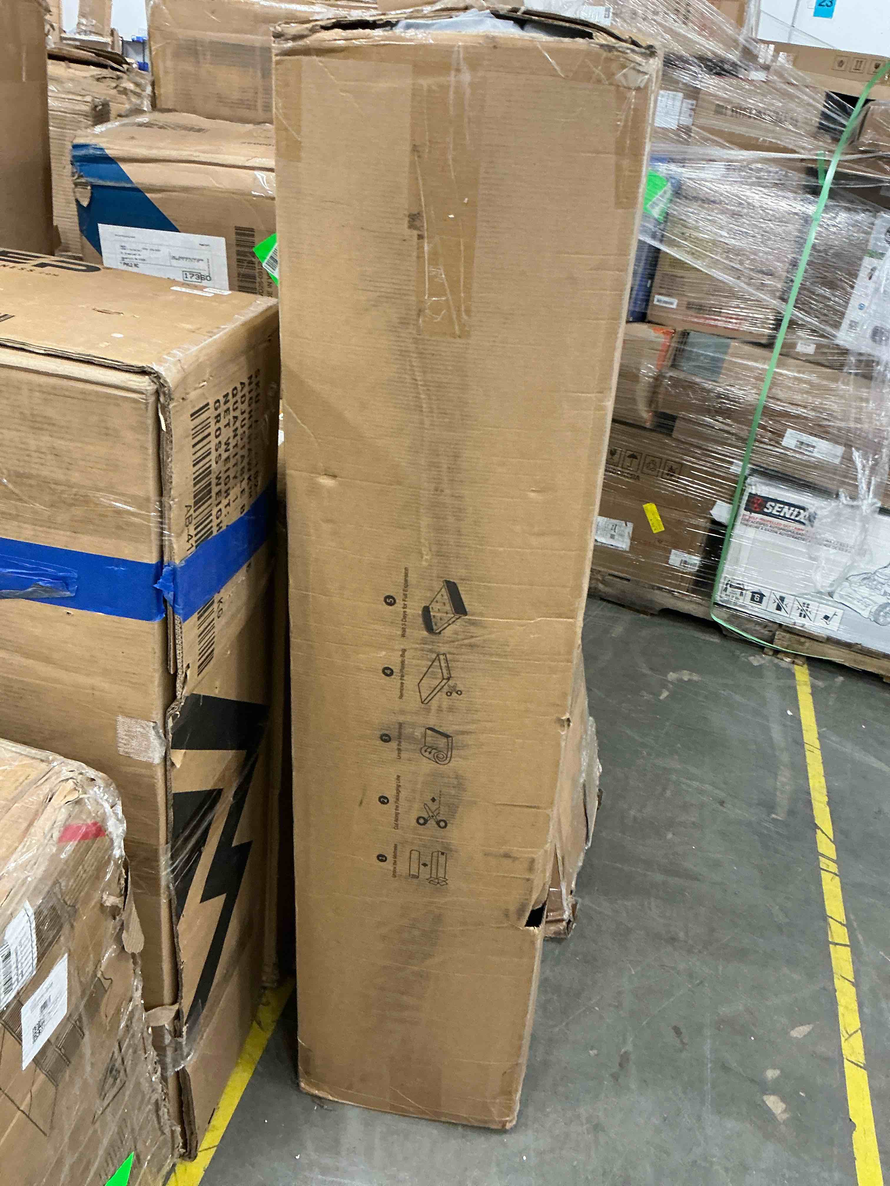 https://s3.amazonaws.com/lotting-images-prod/EmanualPiazza/GRA2110190_1778261297203.jpeg