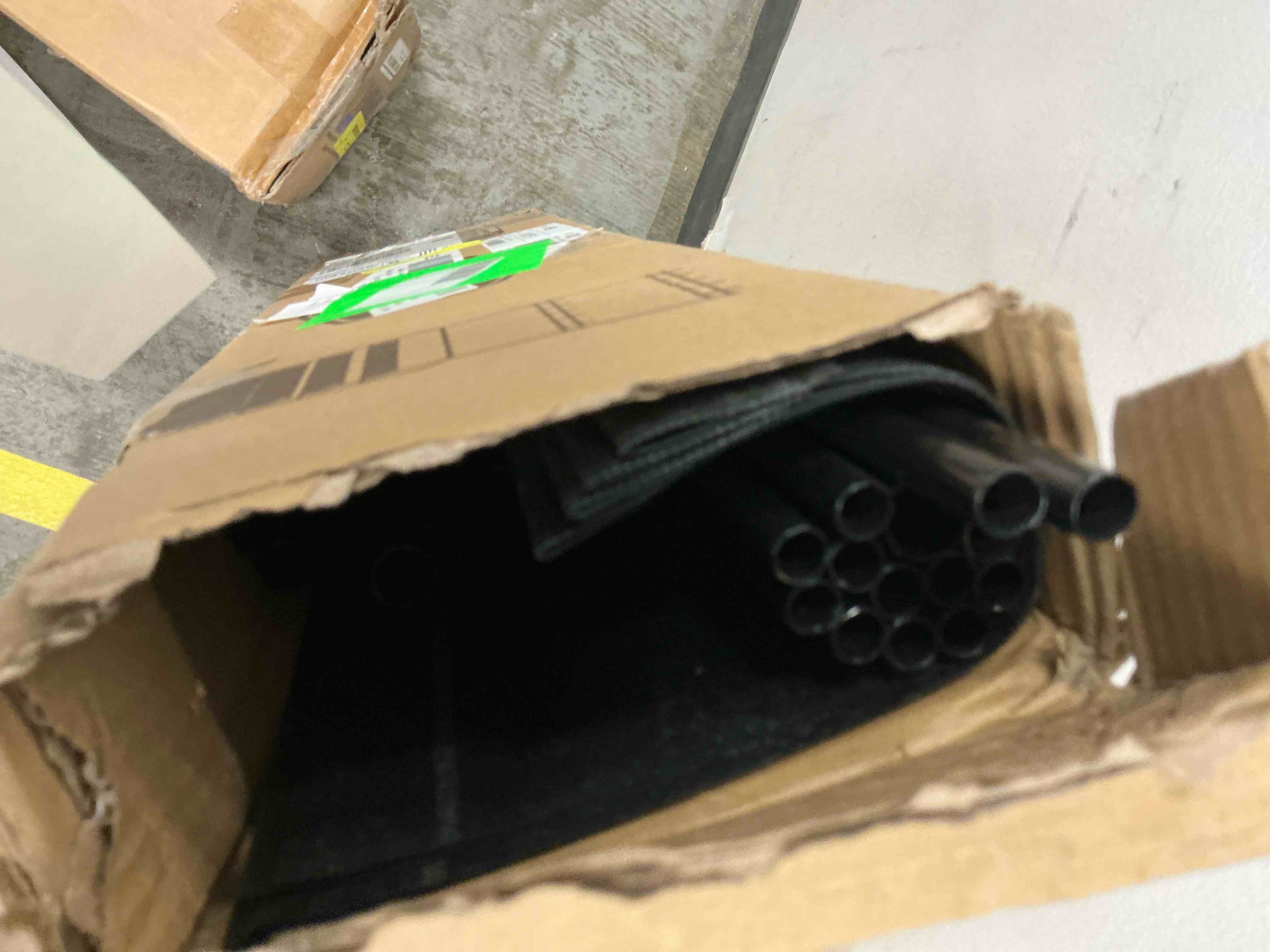 https://s3.amazonaws.com/lotting-images-prod/EmanualPiazza/GRA2110300_1778333536312.jpeg