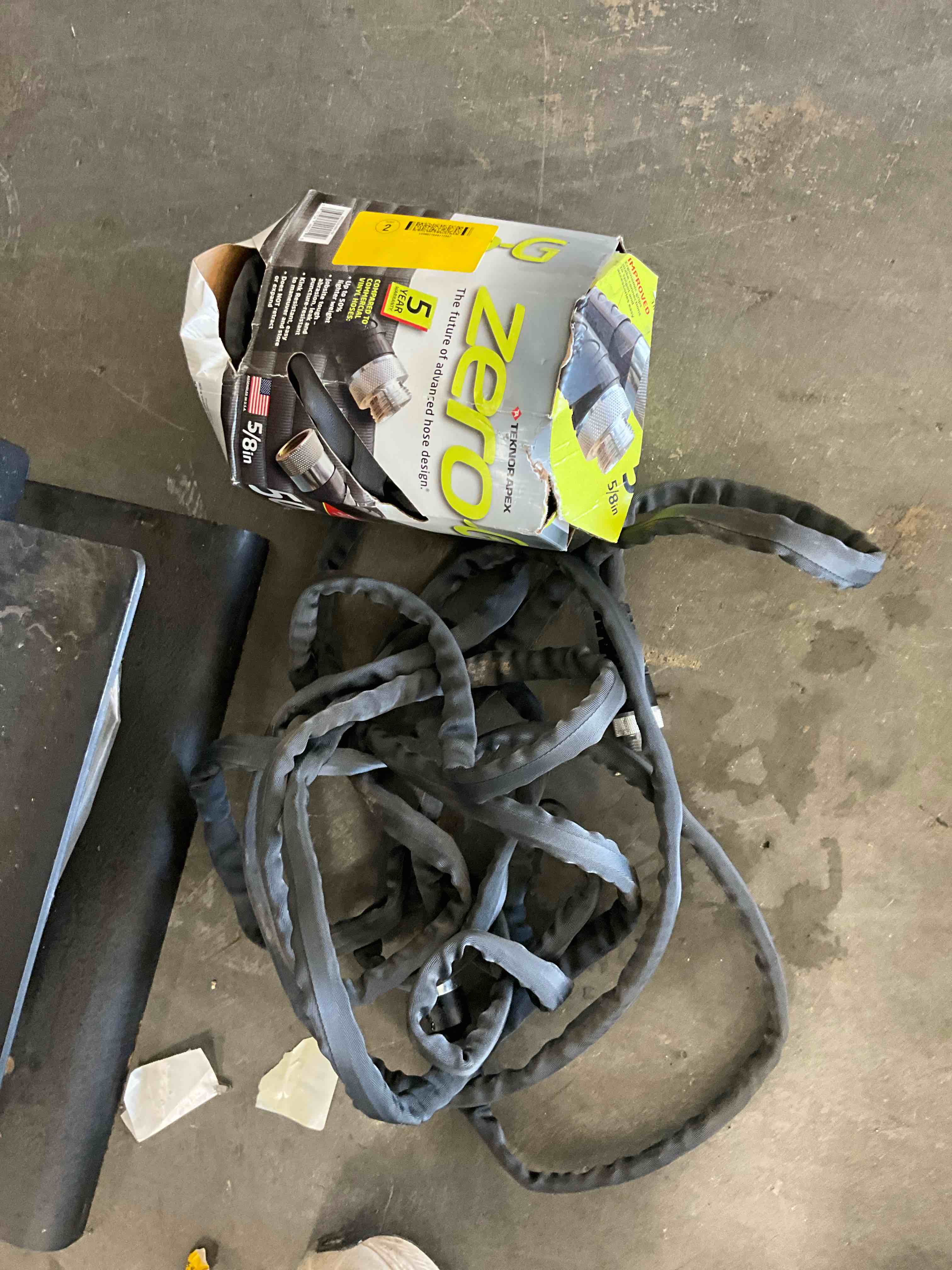 Condition photo showing As Is for 2 hoses teknor 50 ft  and 25 ft zero-g tek400150pdq lightweight kink-free garden hoses