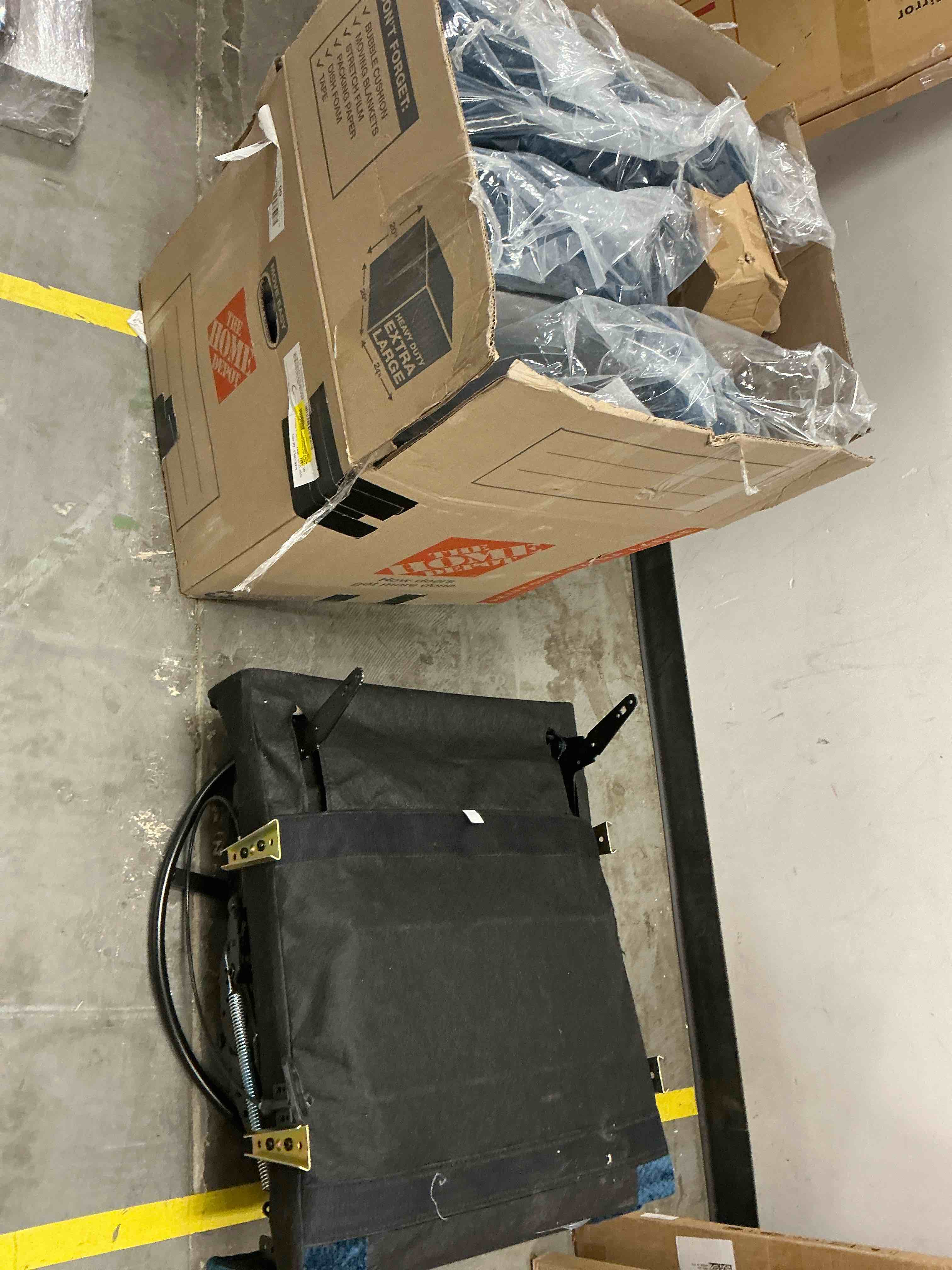 https://s3.amazonaws.com/lotting-images-prod/EmanualPiazza/GRA2110384_1778507209808.jpeg