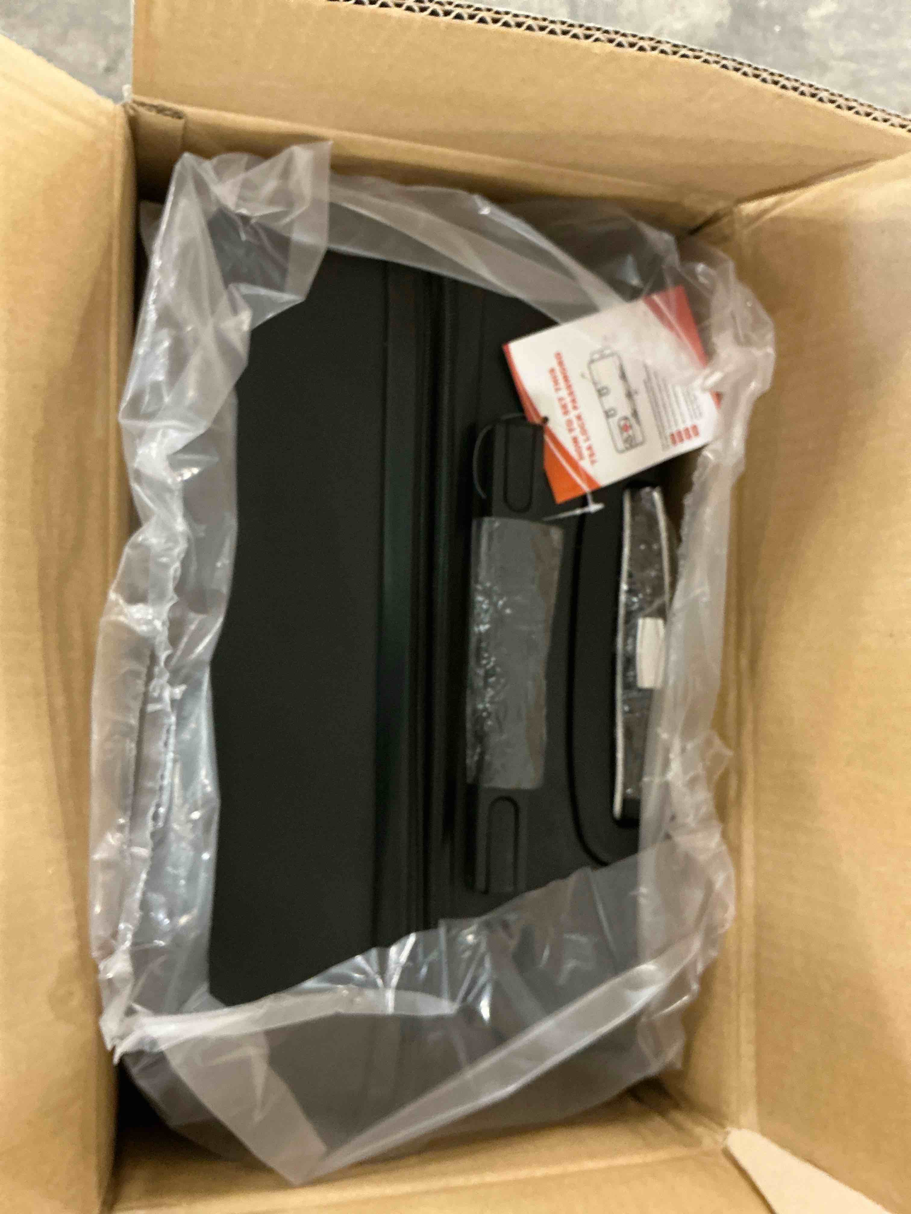 https://s3.amazonaws.com/lotting-images-prod/EmanualPiazza/GRA2110400_1778509297279.jpeg
