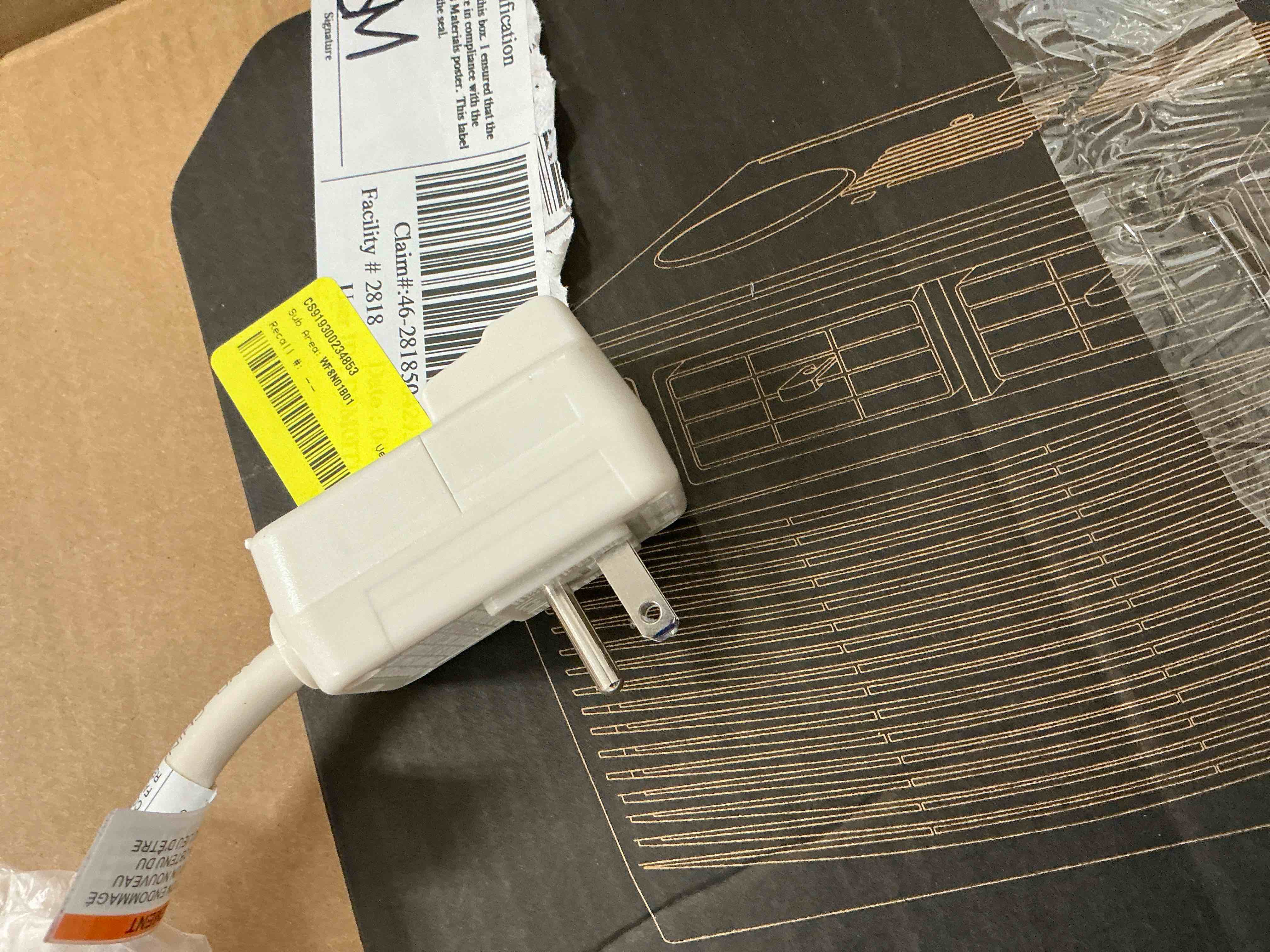 https://s3.amazonaws.com/lotting-images-prod/EmanualPiazza/GRA2110753_1778776006857.jpeg