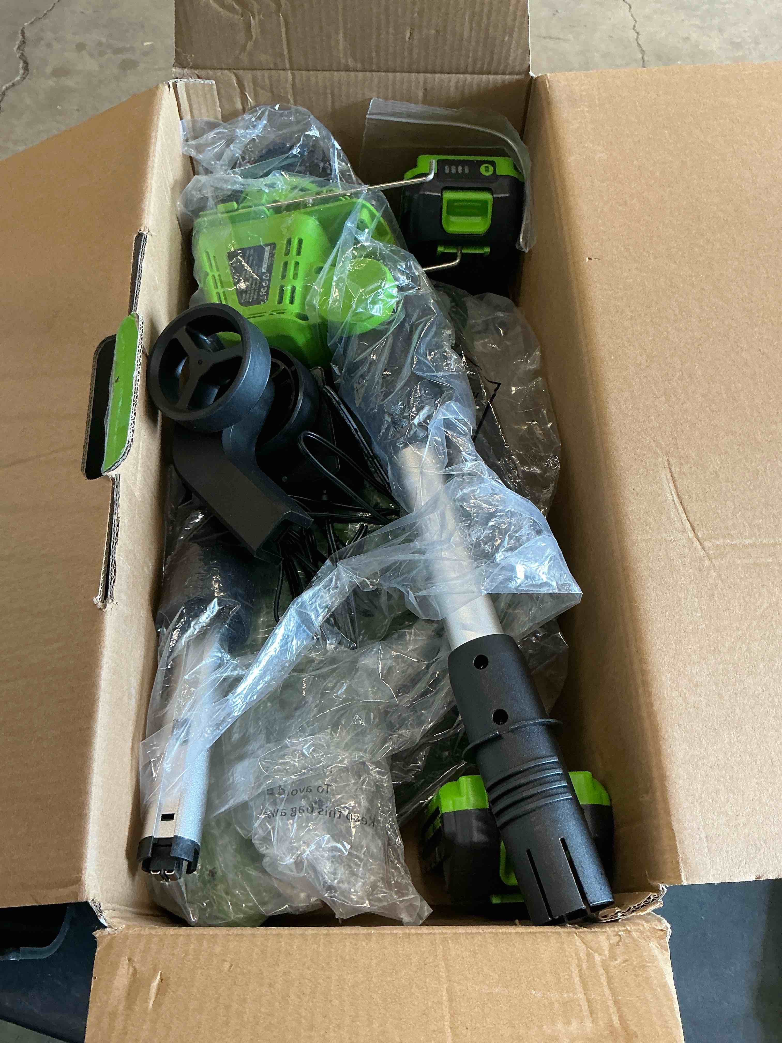 Condition photo showing Good Condition for varsk 12 inch 20v cordless weed wacker with automatic line feed, 2 in 1 string trimmer and edger, includes 2 x 2.0ah batteries/1 x charger/6 x replacement spools, weed eater for lawn, garden, etc