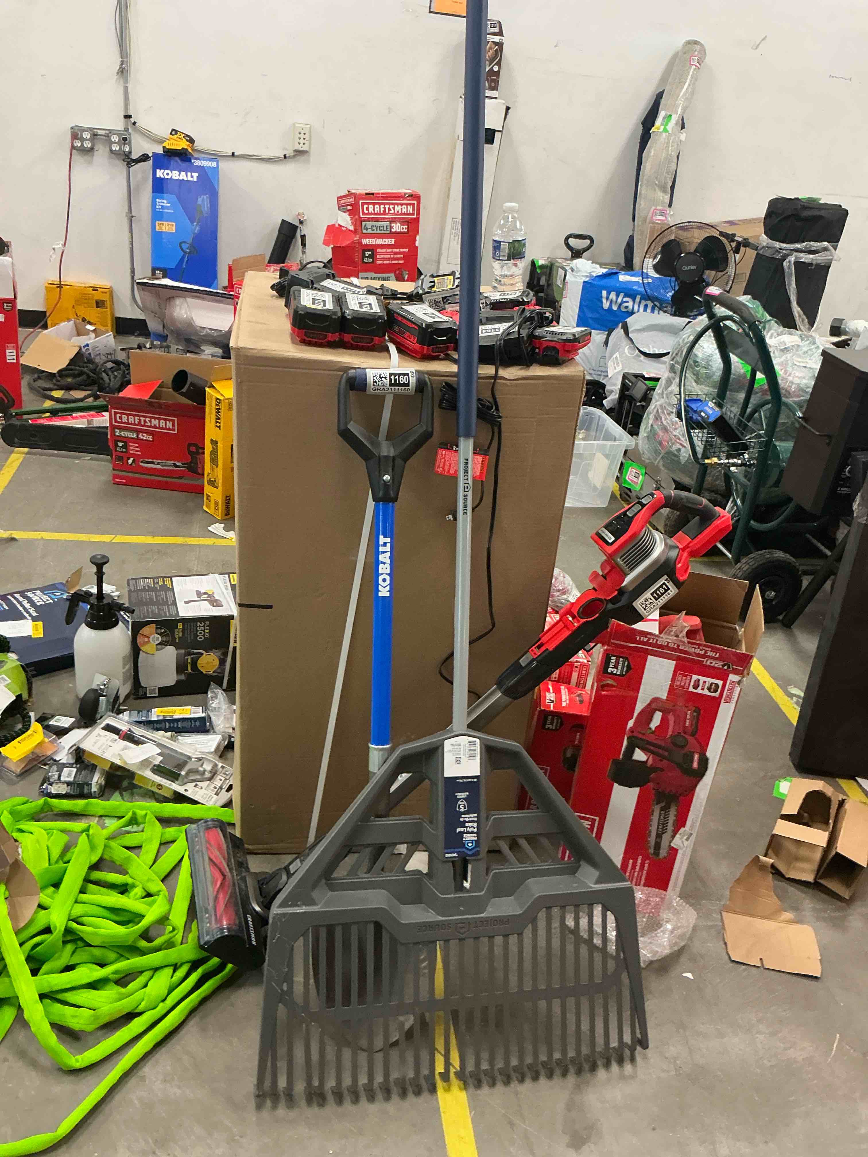 Condition photo showing As Is for project source 26-in plastic leaf rake with steel handle