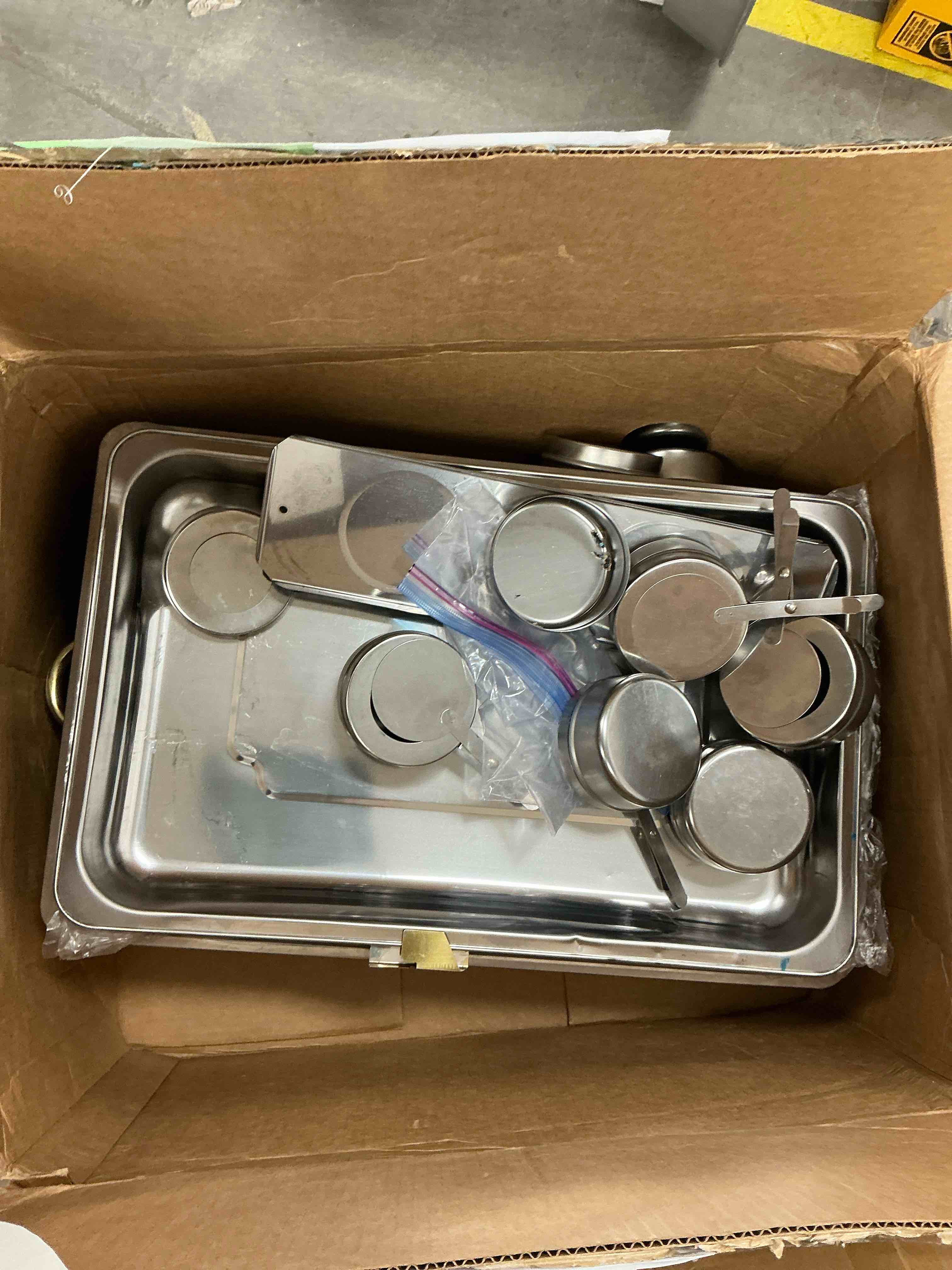 Condition photo showing Good Condition for jacgood chafing dish buffet set 4 pack 8qt full pan stainless steel food warmer chafer complete set with water pan chafing fuel holder for home party buffets wedding banquet catering events