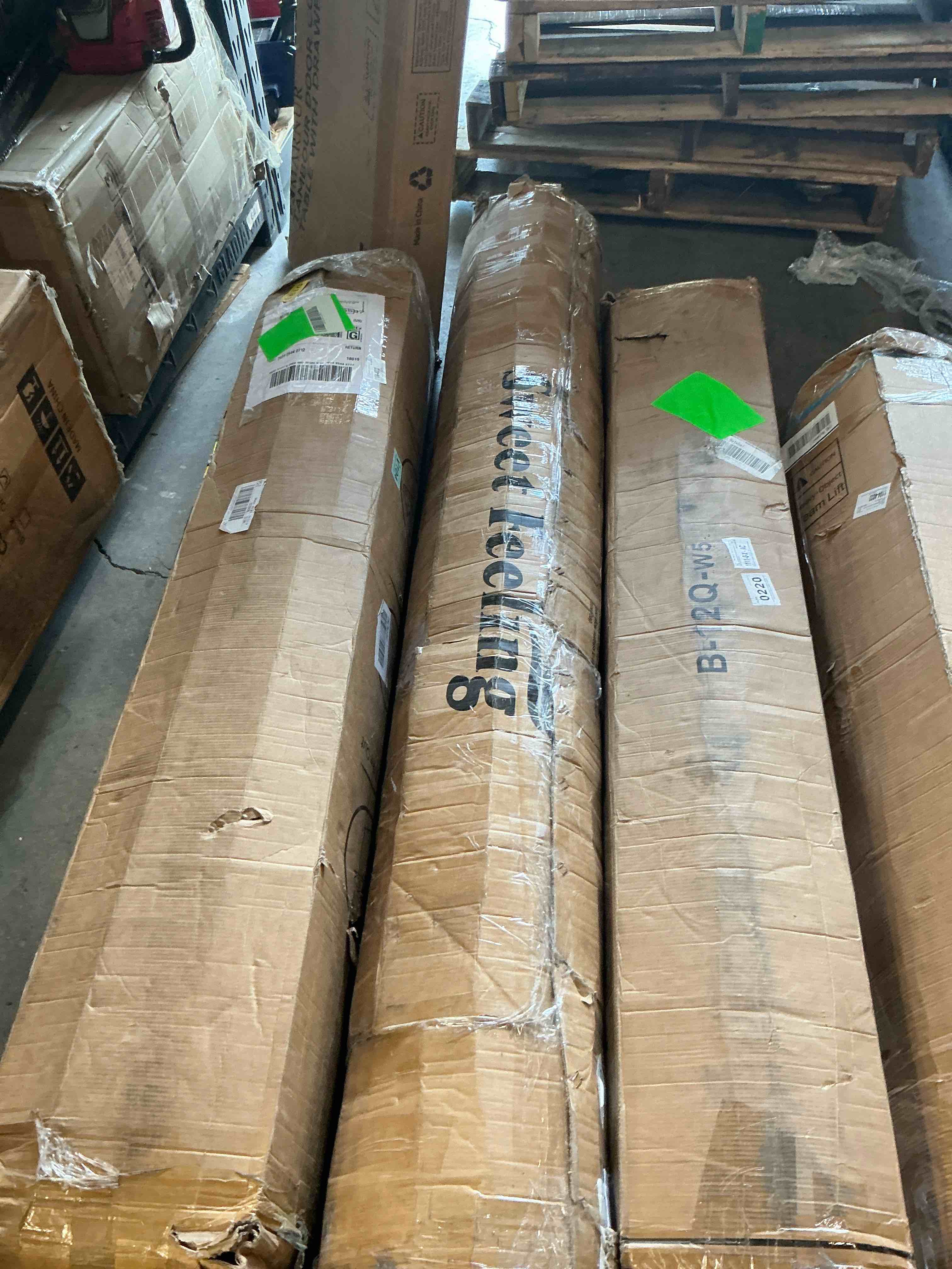 Condition photo showing New/Like New for 12 inch king mattress, memory foam & spring hybrid medium comfort king size in a box,adult